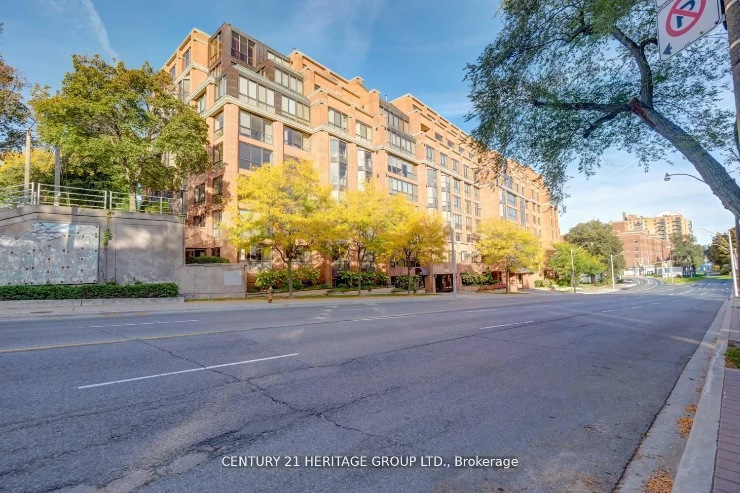 2900 Yonge Street #101