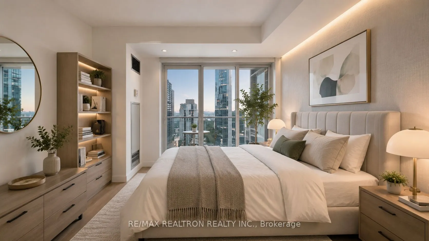 18 Hollywood Avenue #1707