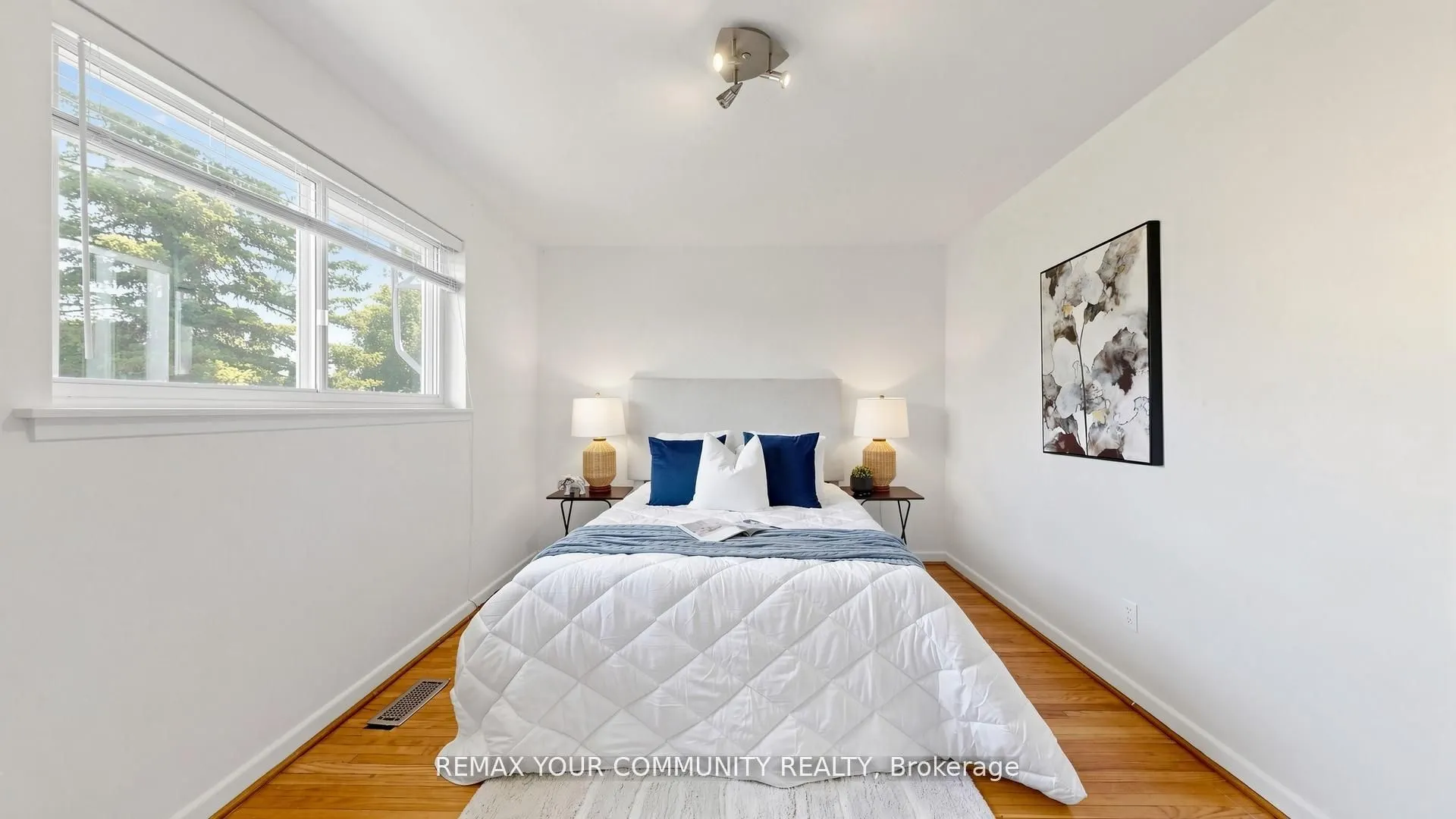 23 Lesgay Crescent