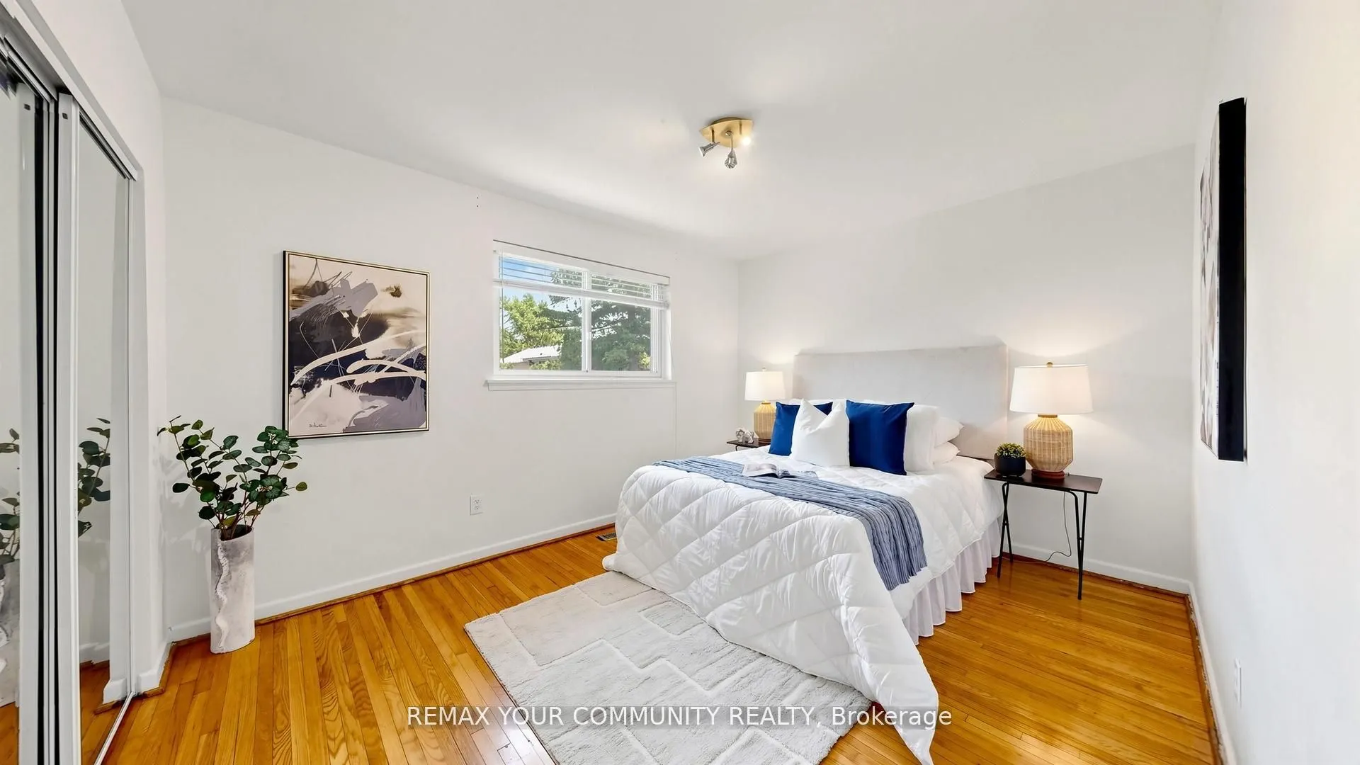 23 Lesgay Crescent
