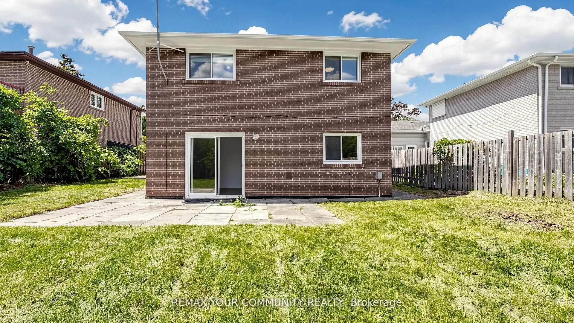 23 Lesgay Crescent