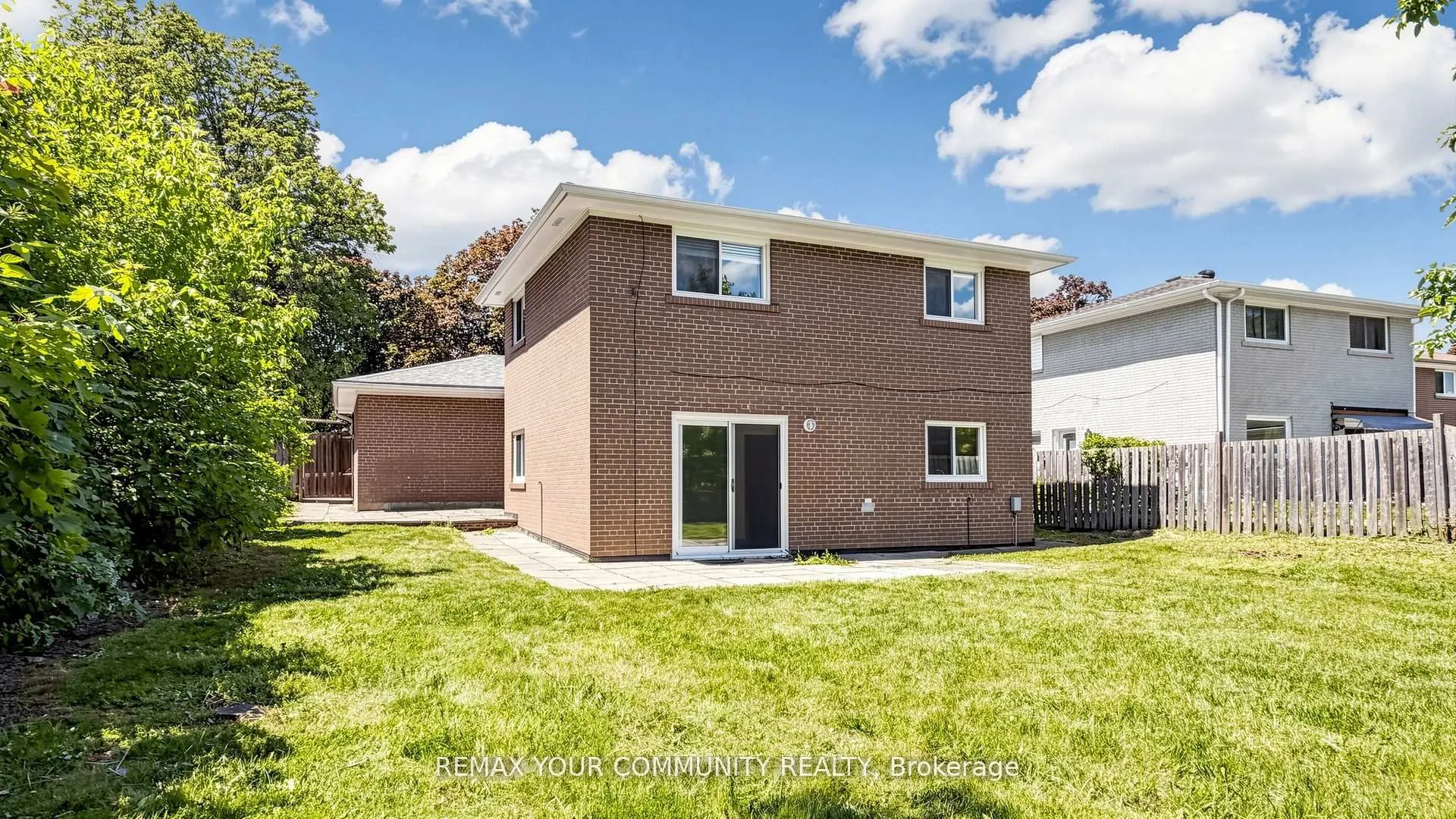 23 Lesgay Crescent