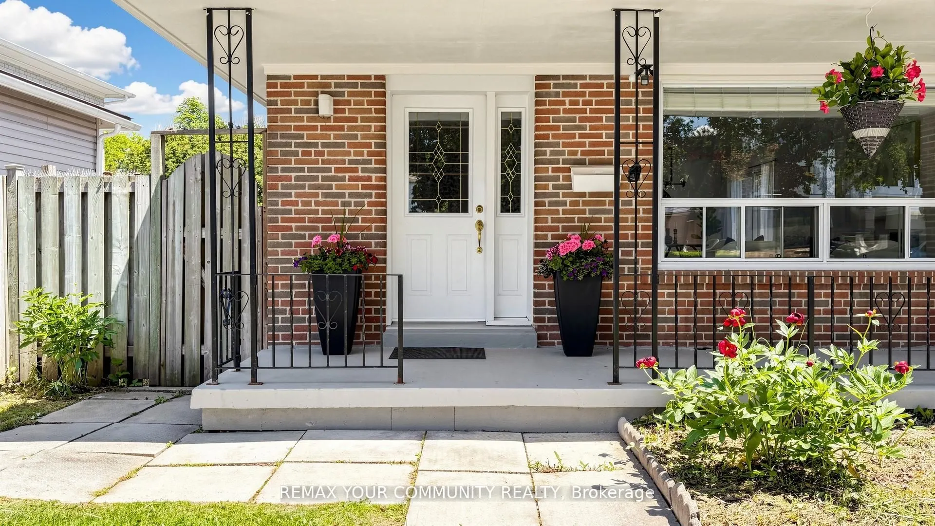 23 Lesgay Crescent