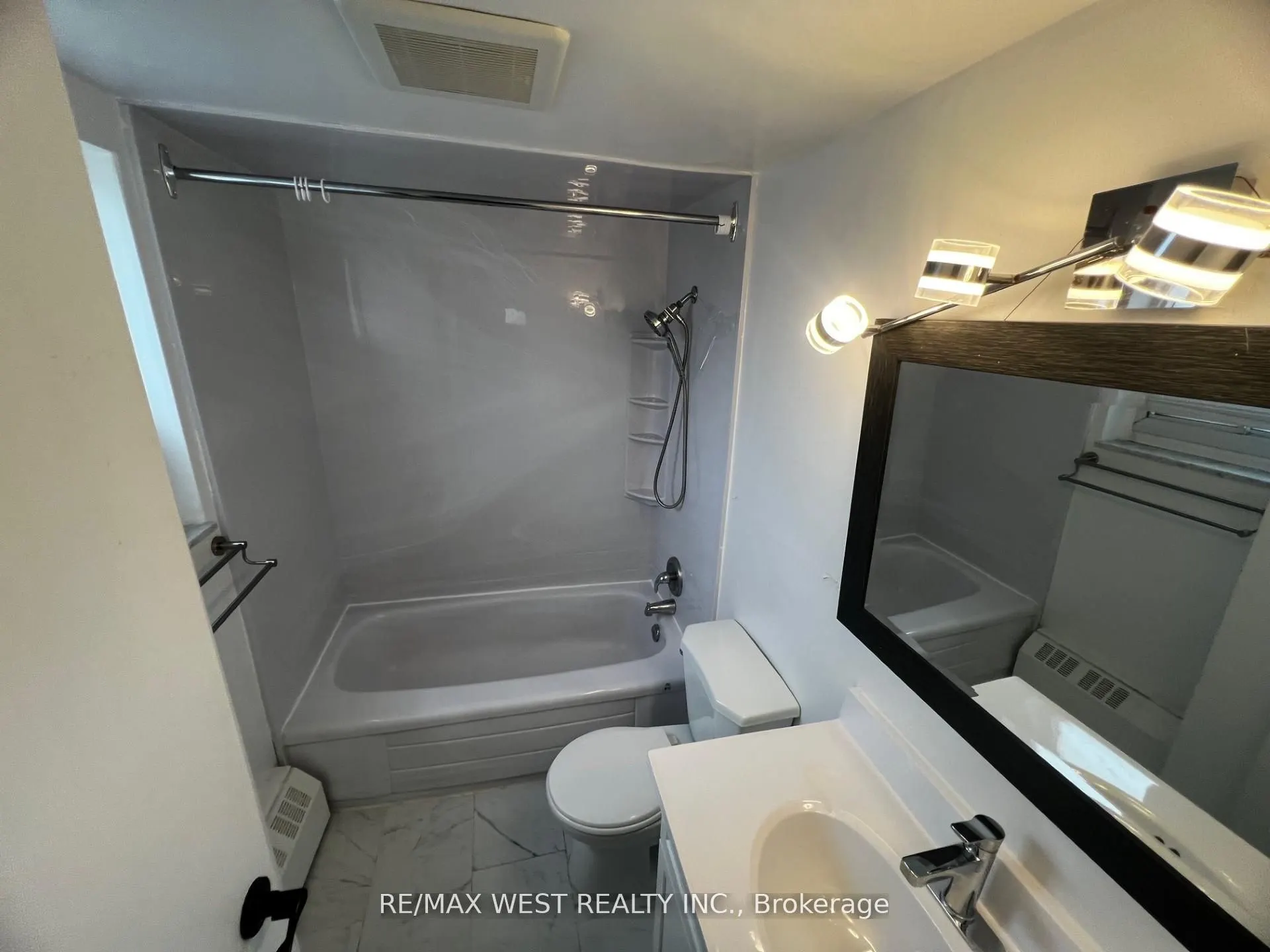 130 Neptune Drive #202