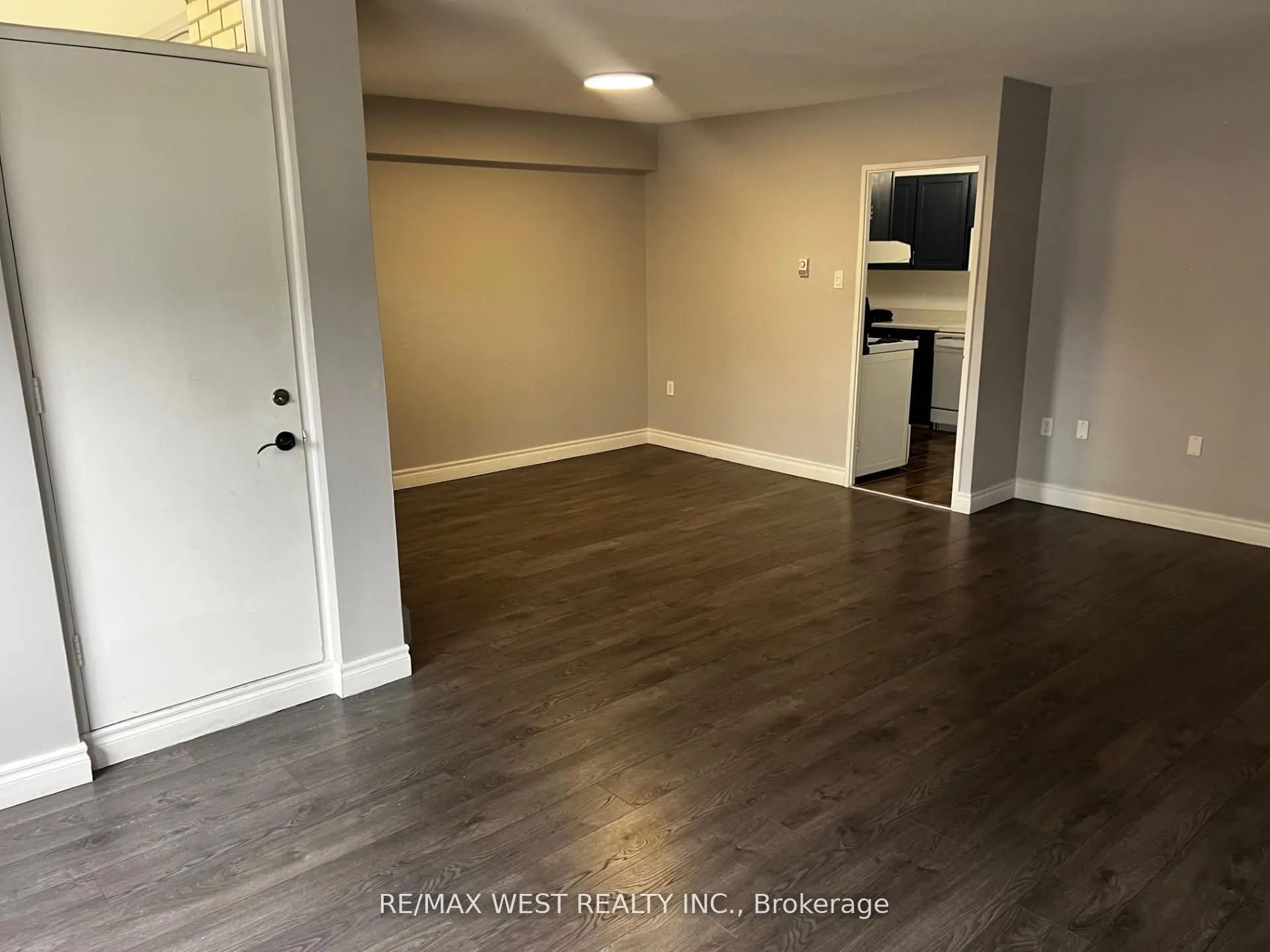 130 Neptune Drive #202