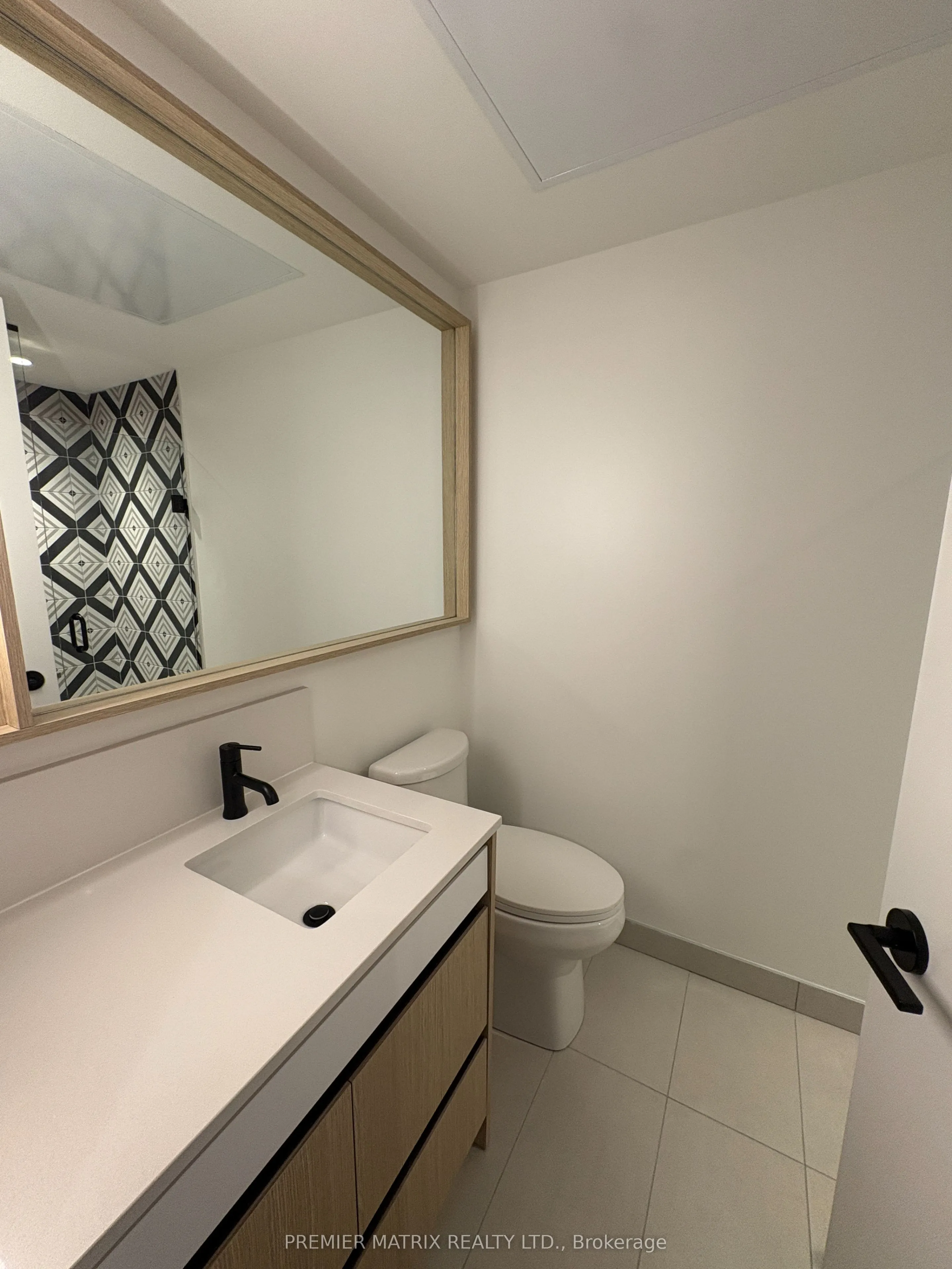 5 Lakeview Avenue #309