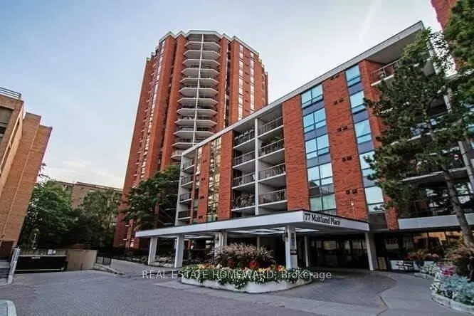 77 Maitland Place #409