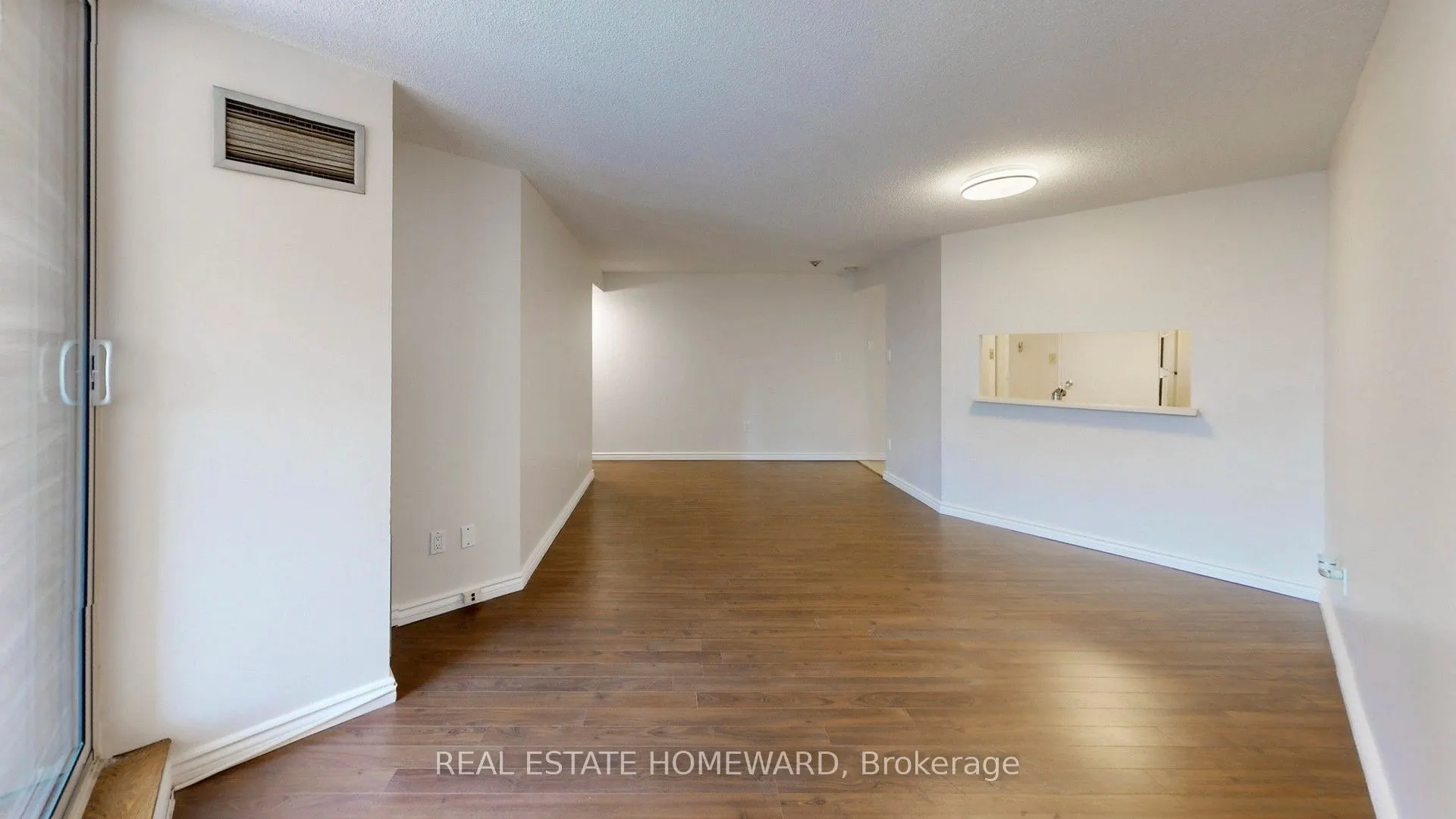 77 Maitland Place #409