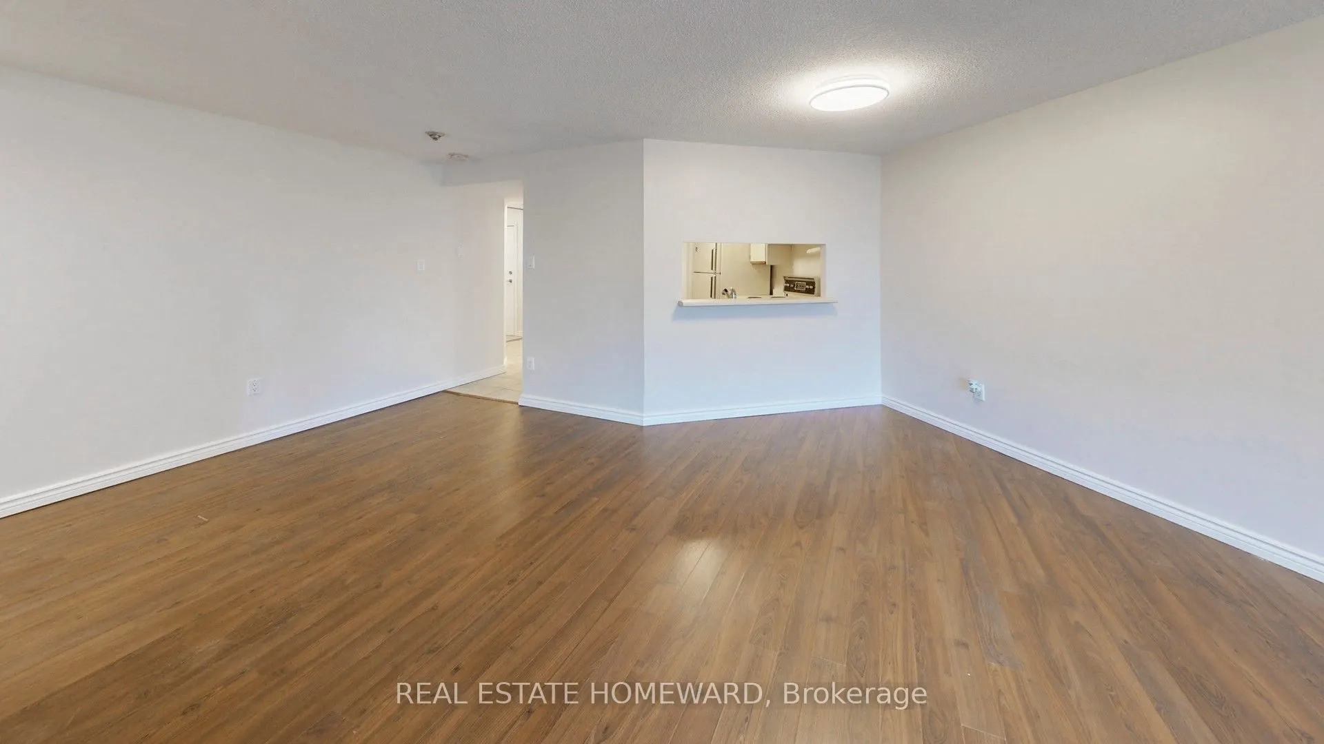 77 Maitland Place #409