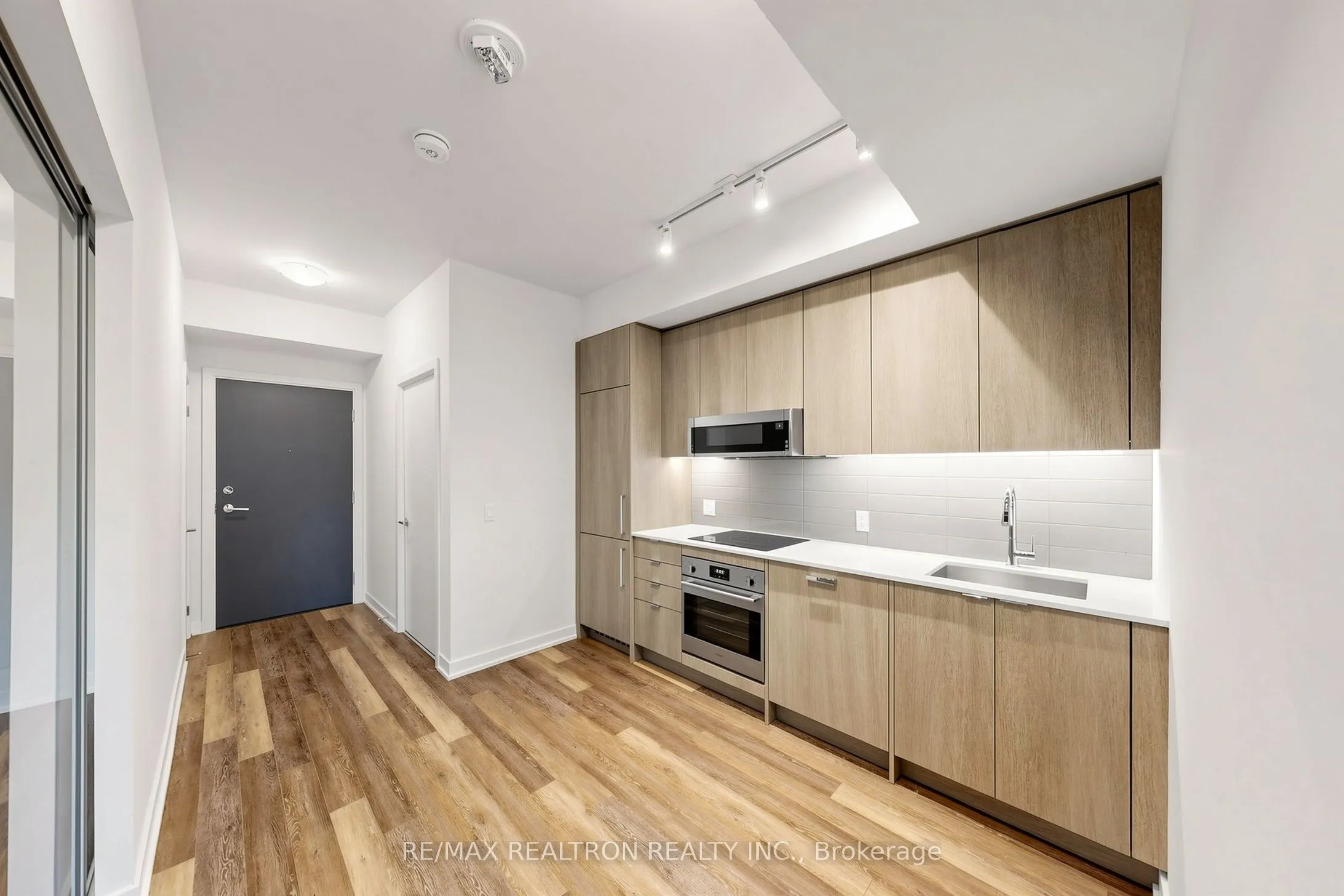 250 Lawrence Avenue W #701
