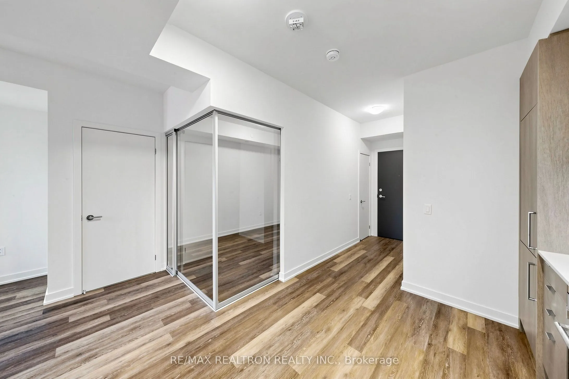 250 Lawrence Avenue W #701