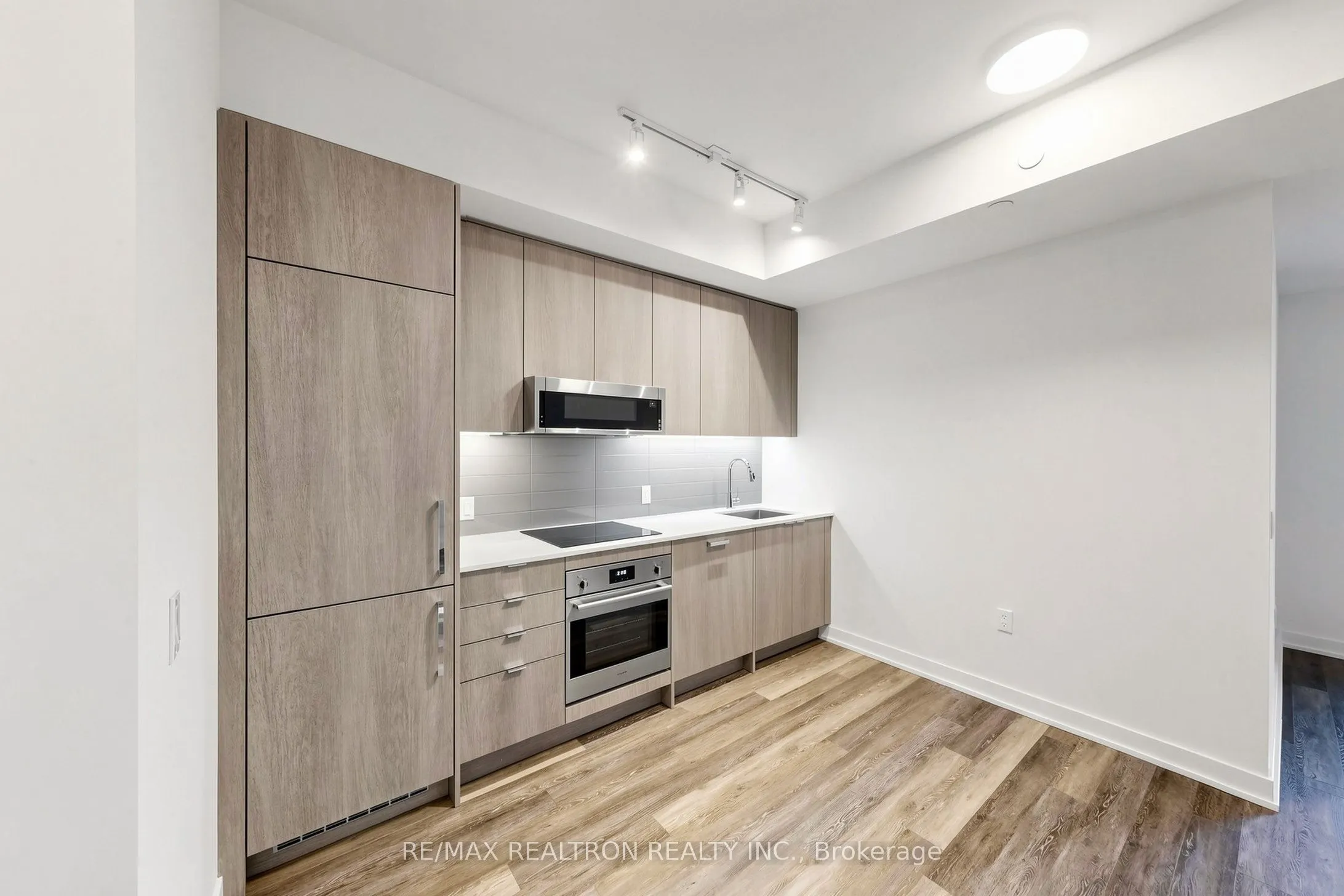 250 Lawrence Avenue W #701