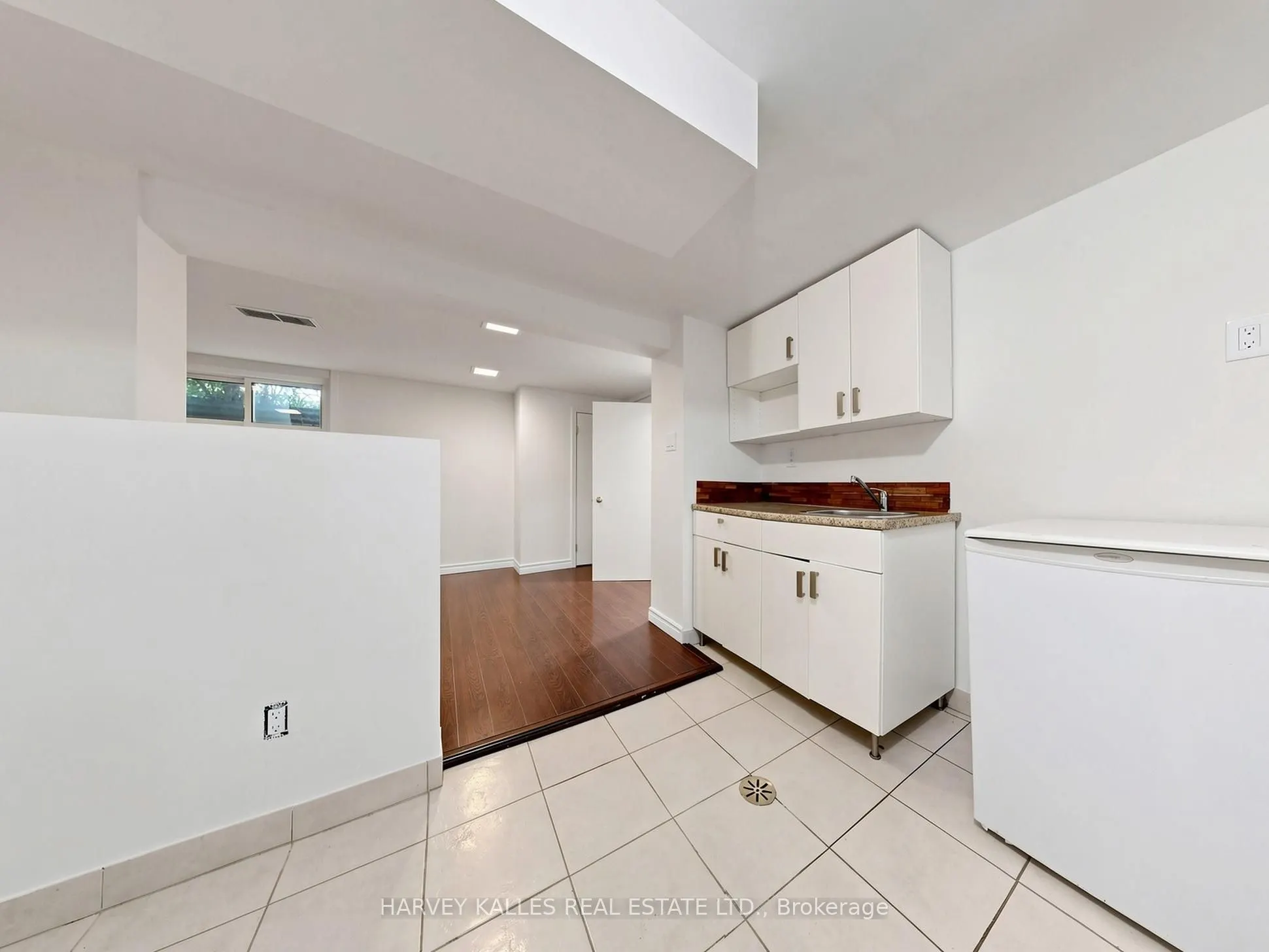 87 Combe Avenue