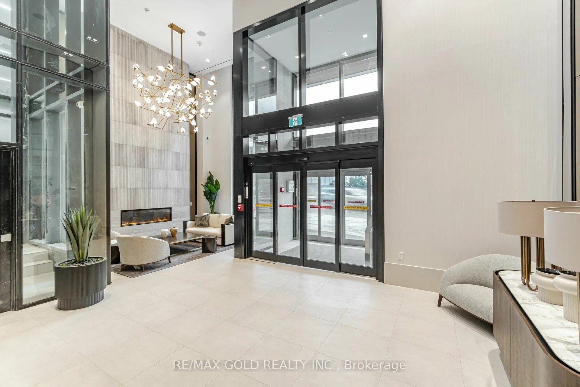 2020 Bathurst Street #216