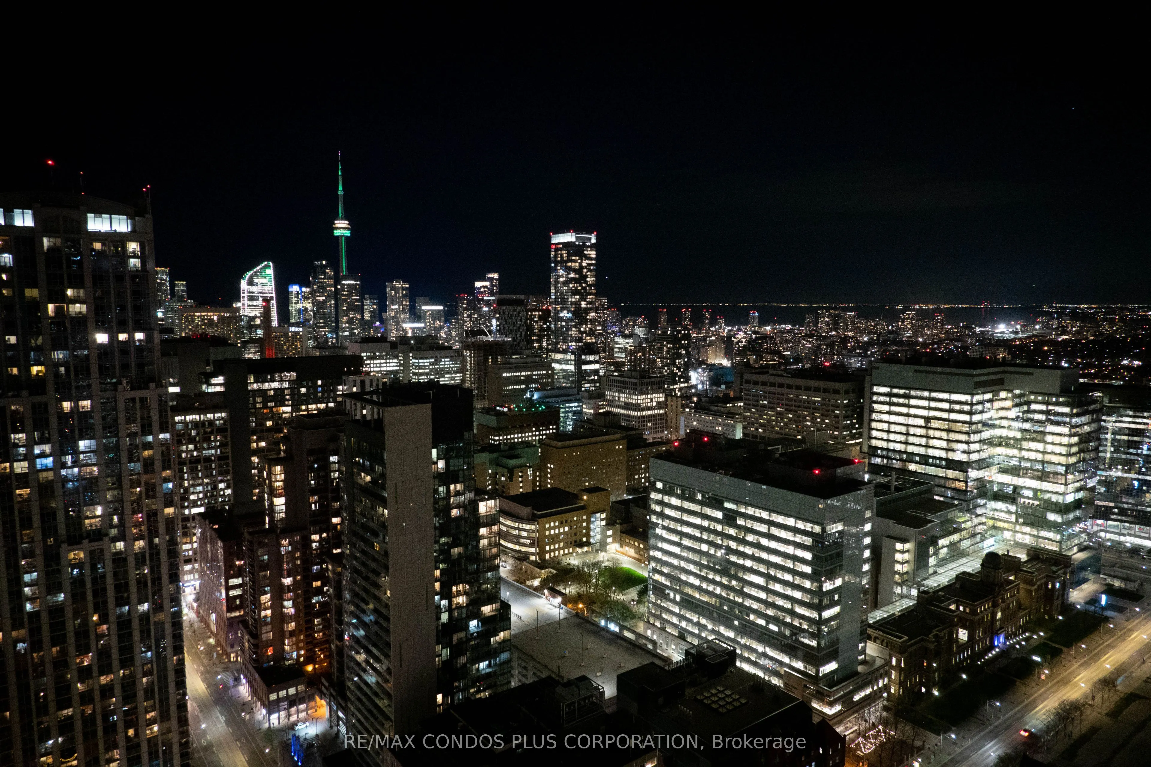 38 Grenville Street #4404