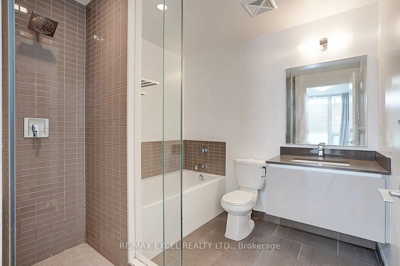 200 Bloor Street W #2201