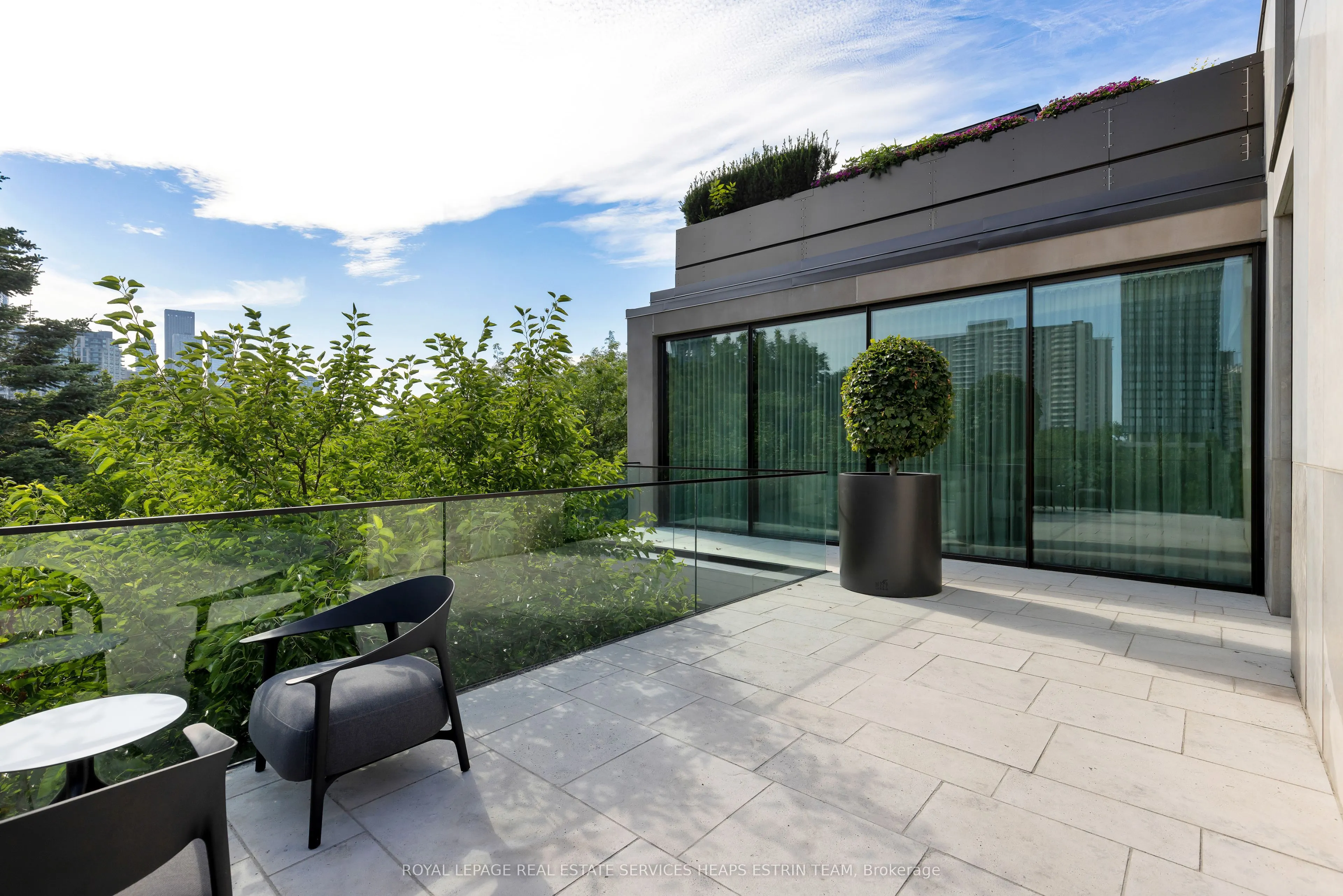 7 Dale Avenue #PH1