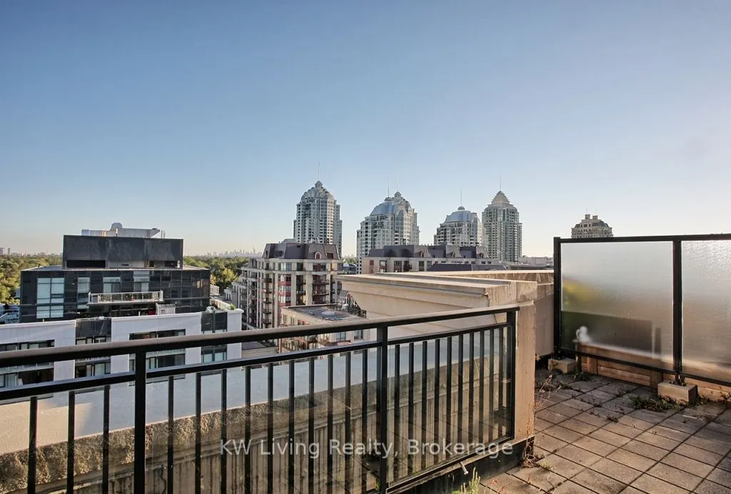 650 Sheppard Avenue E #PH13