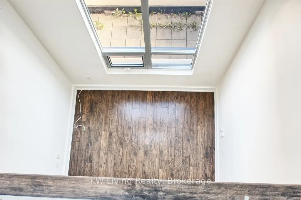 650 Sheppard Avenue E #PH13
