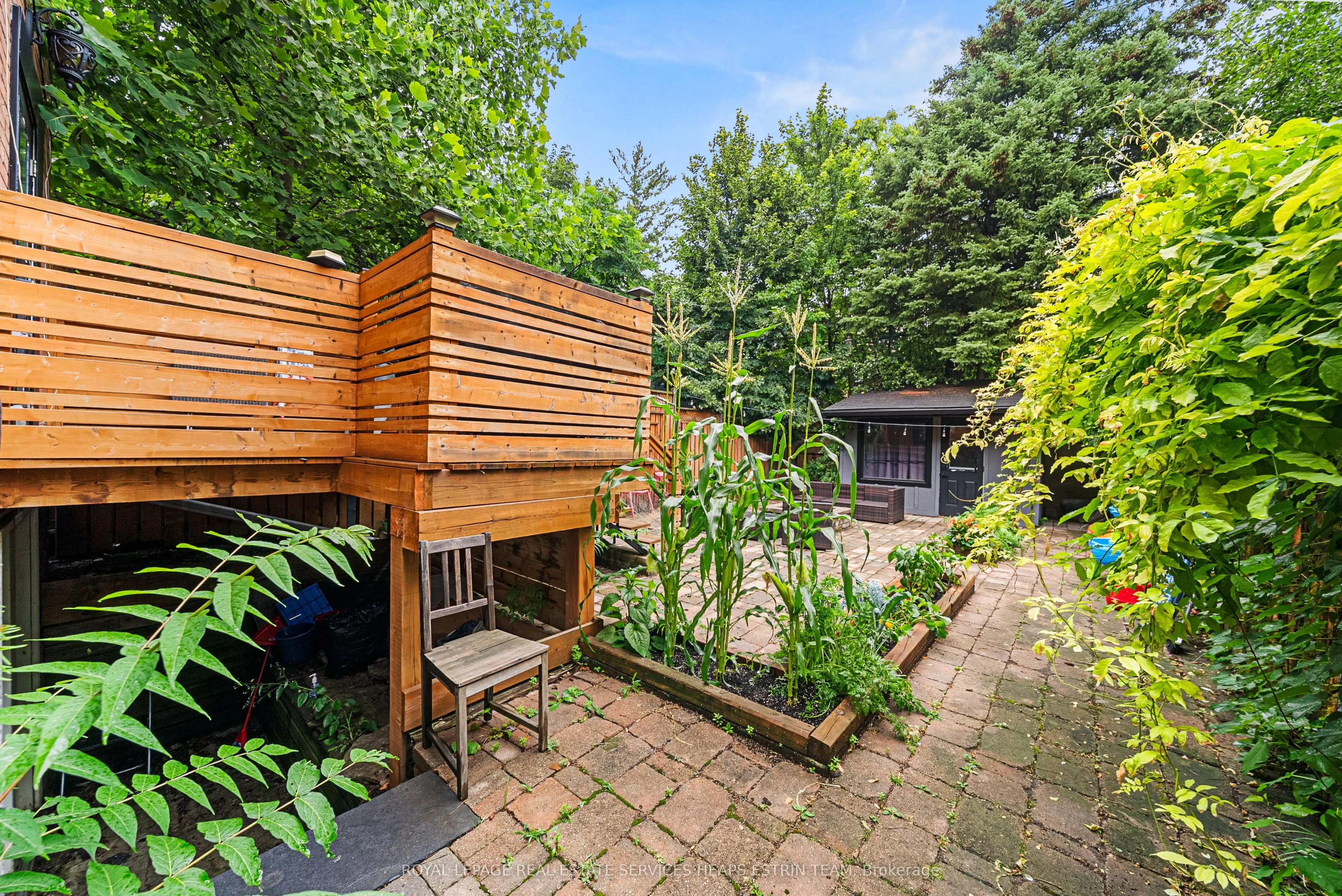 39 Standish Avenue