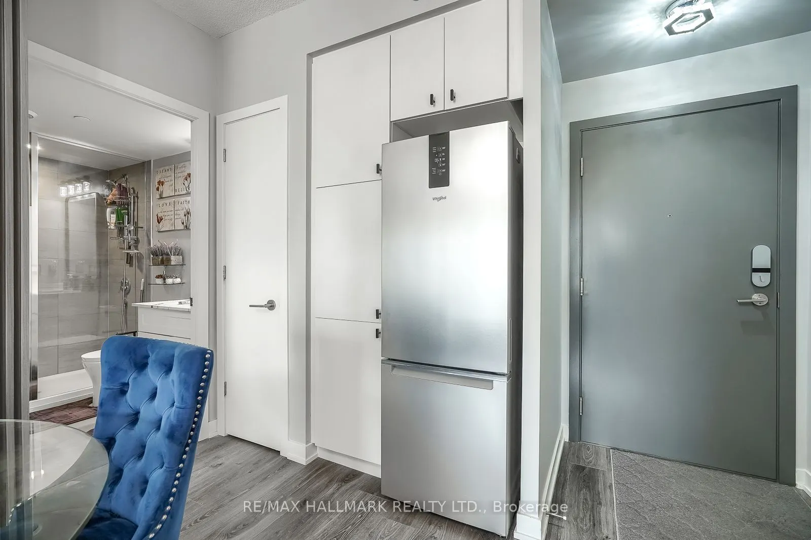 9 Tecumseth Street #421