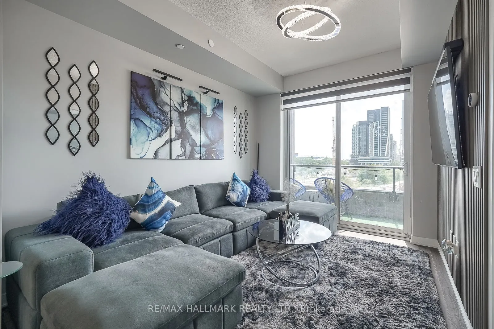 9 Tecumseth Street #421