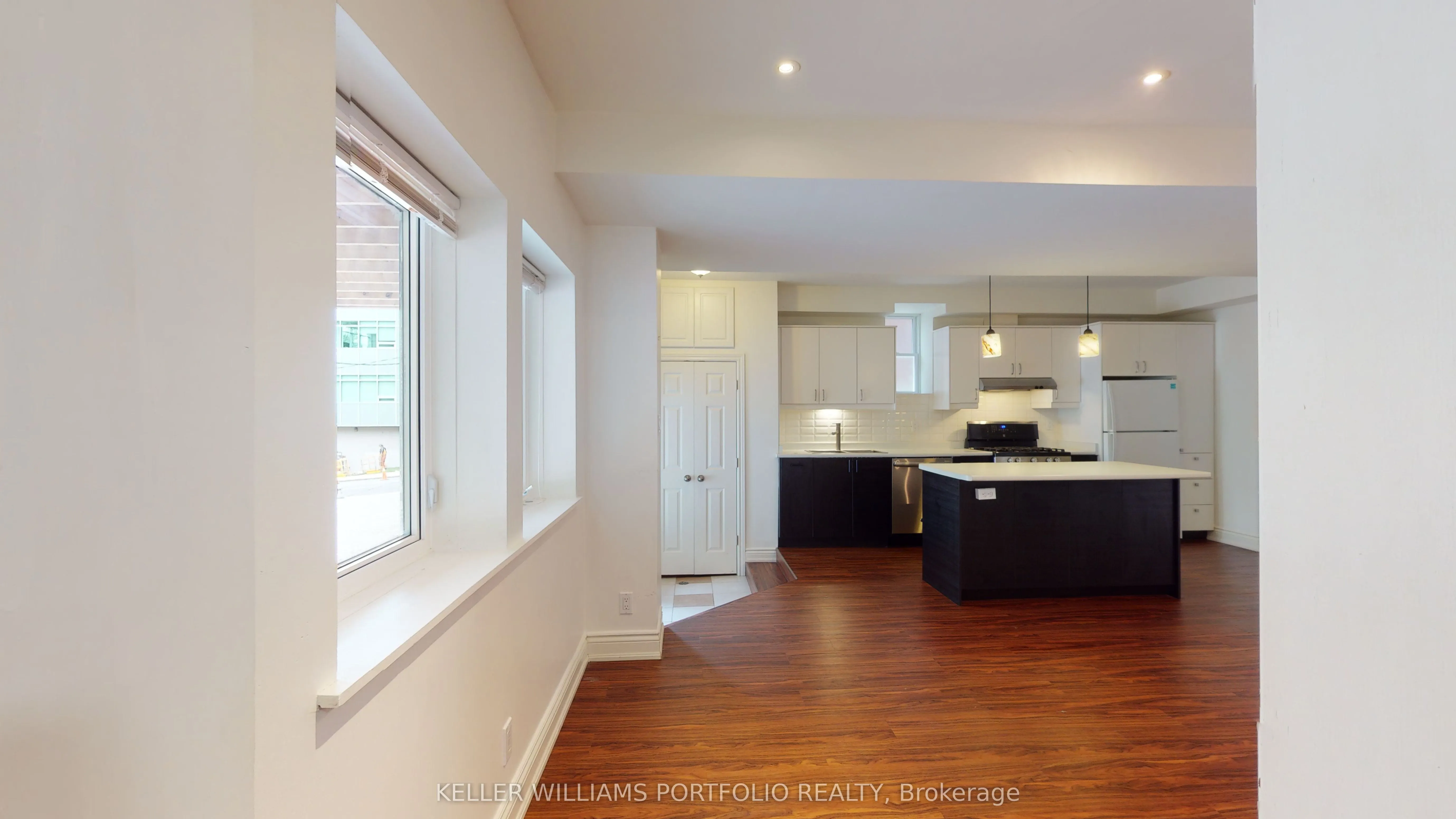546 Eglinton Avenue E #5