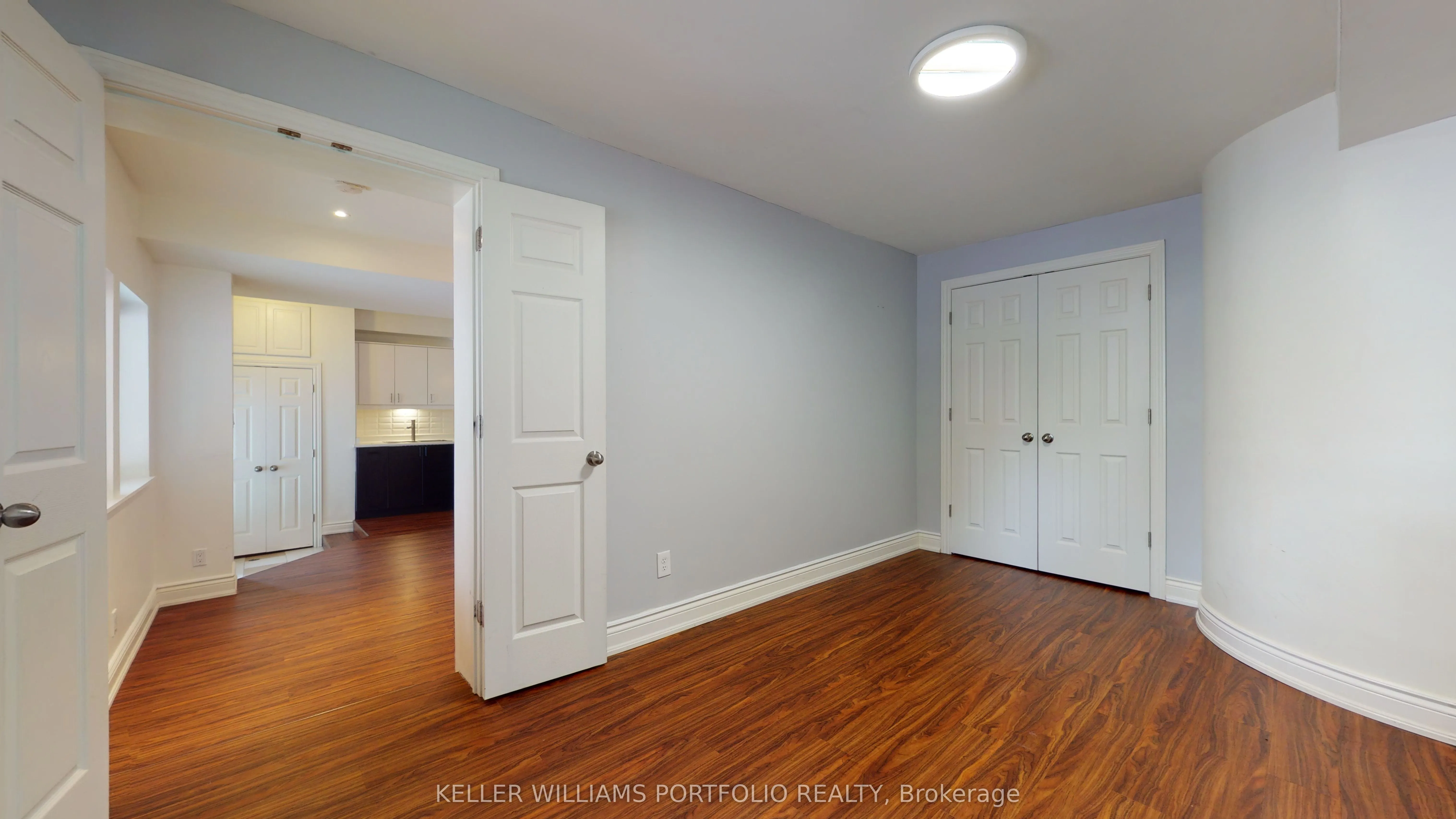 546 Eglinton Avenue E #5