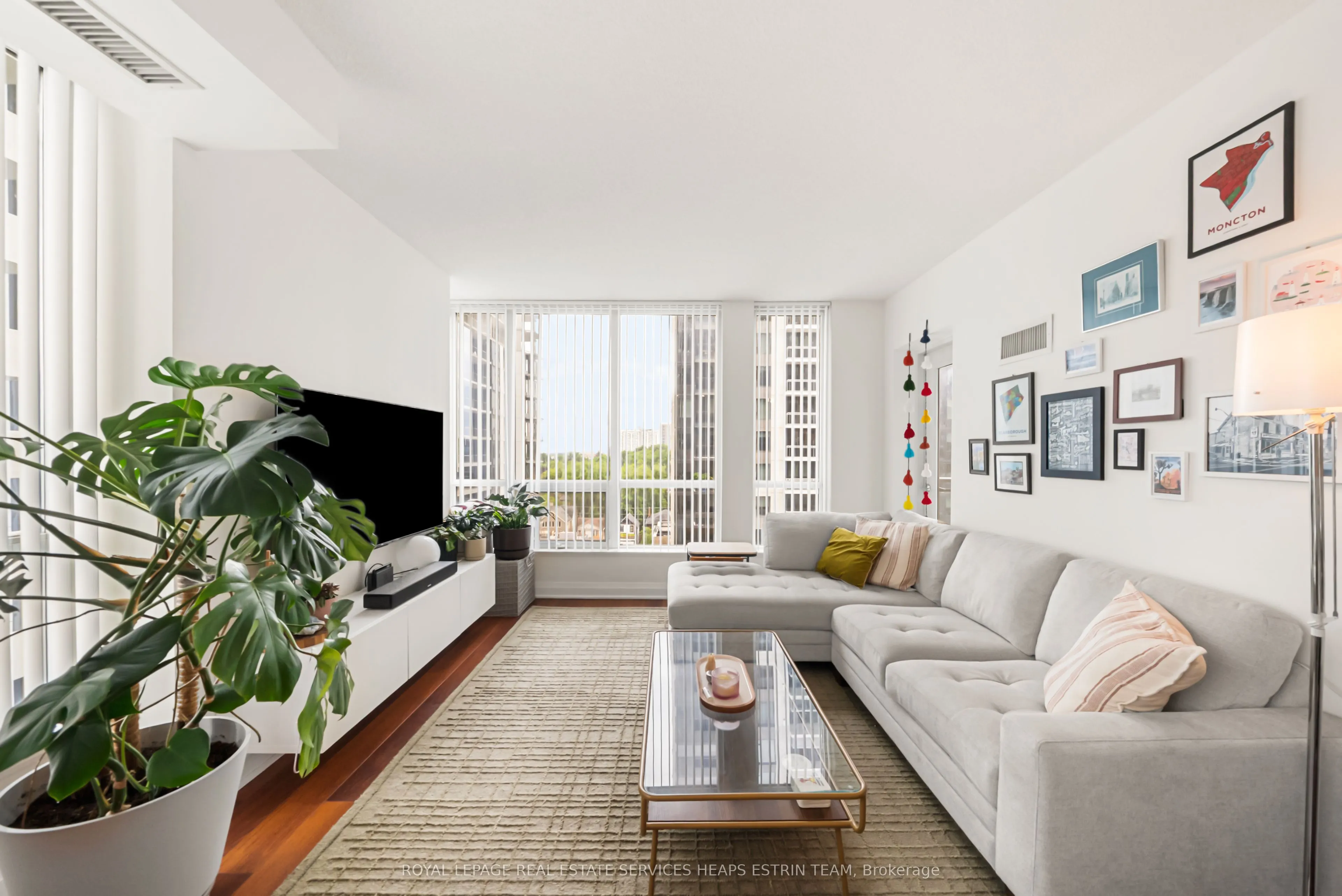 83 Redpath Avenue #704