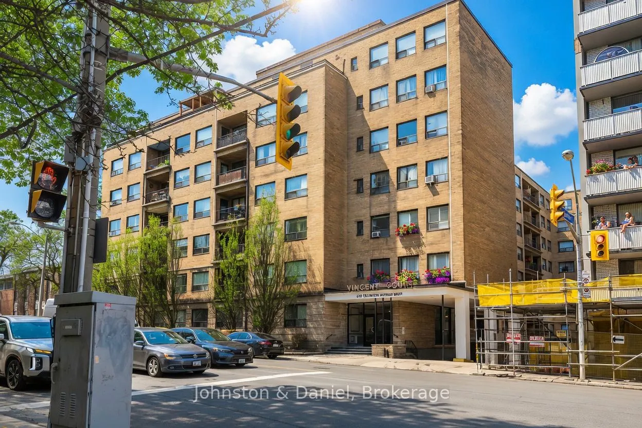 660 Eglinton Avenue W #716