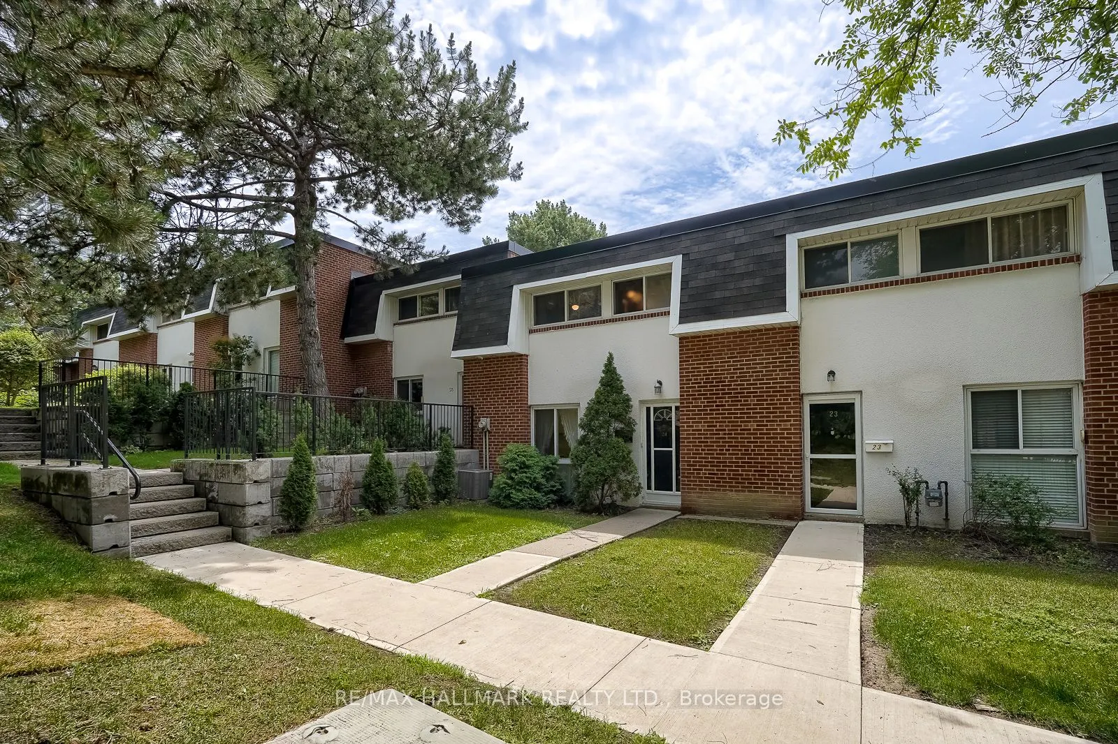 94 George Henry Boulevard #24