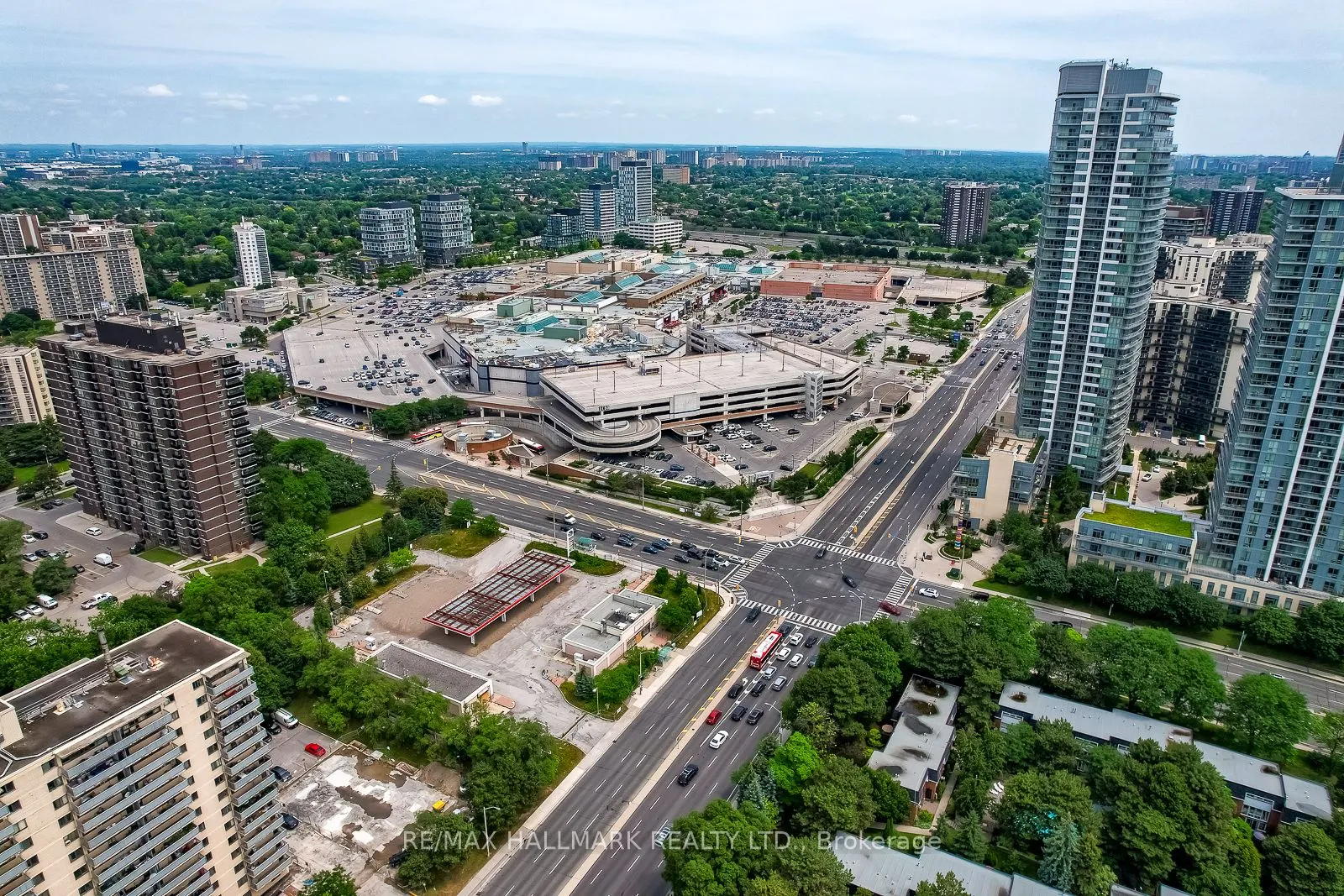 94 George Henry Boulevard #24