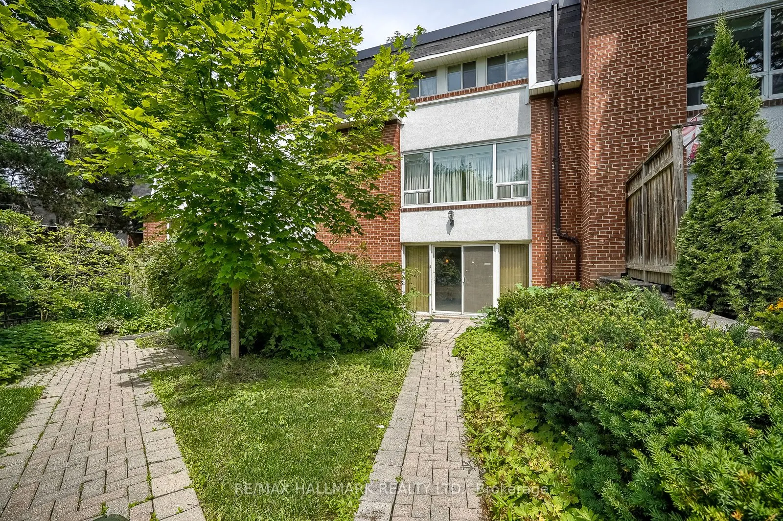 94 George Henry Boulevard #24