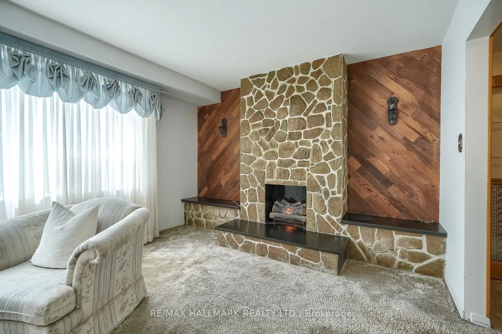 94 George Henry Boulevard #24