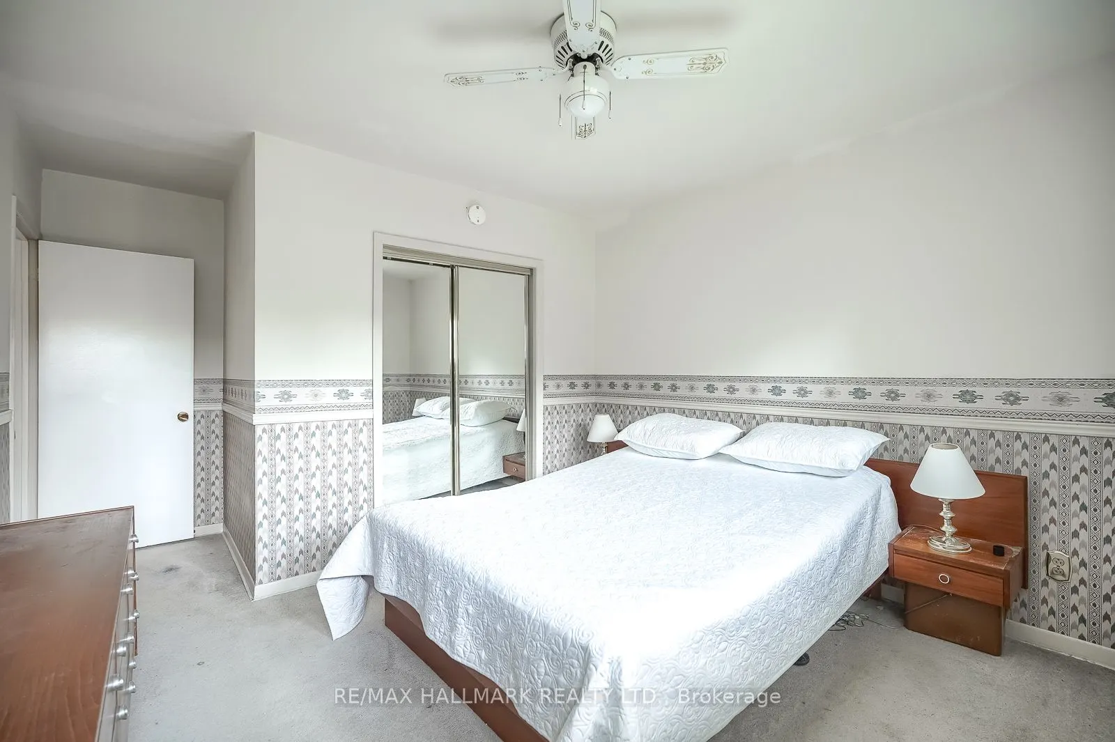 94 George Henry Boulevard #24