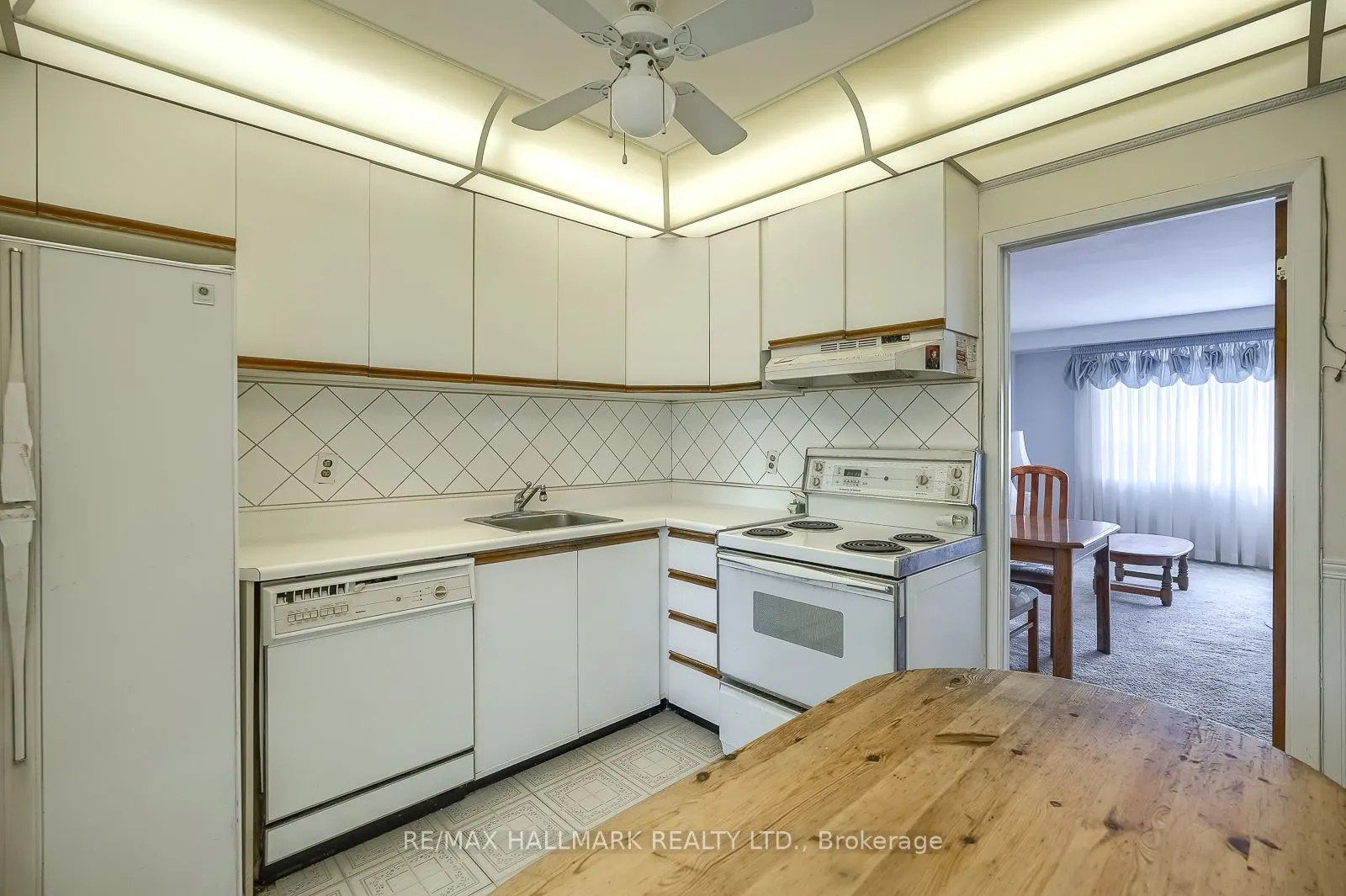 94 George Henry Boulevard #24