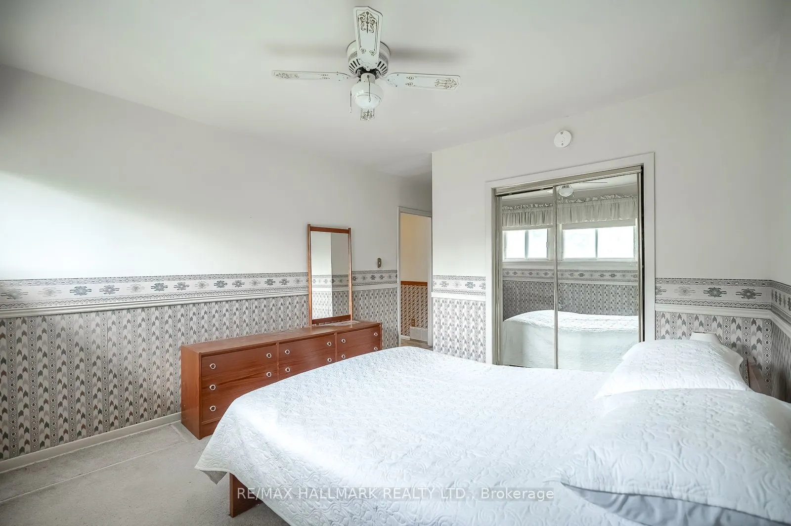 94 George Henry Boulevard #24