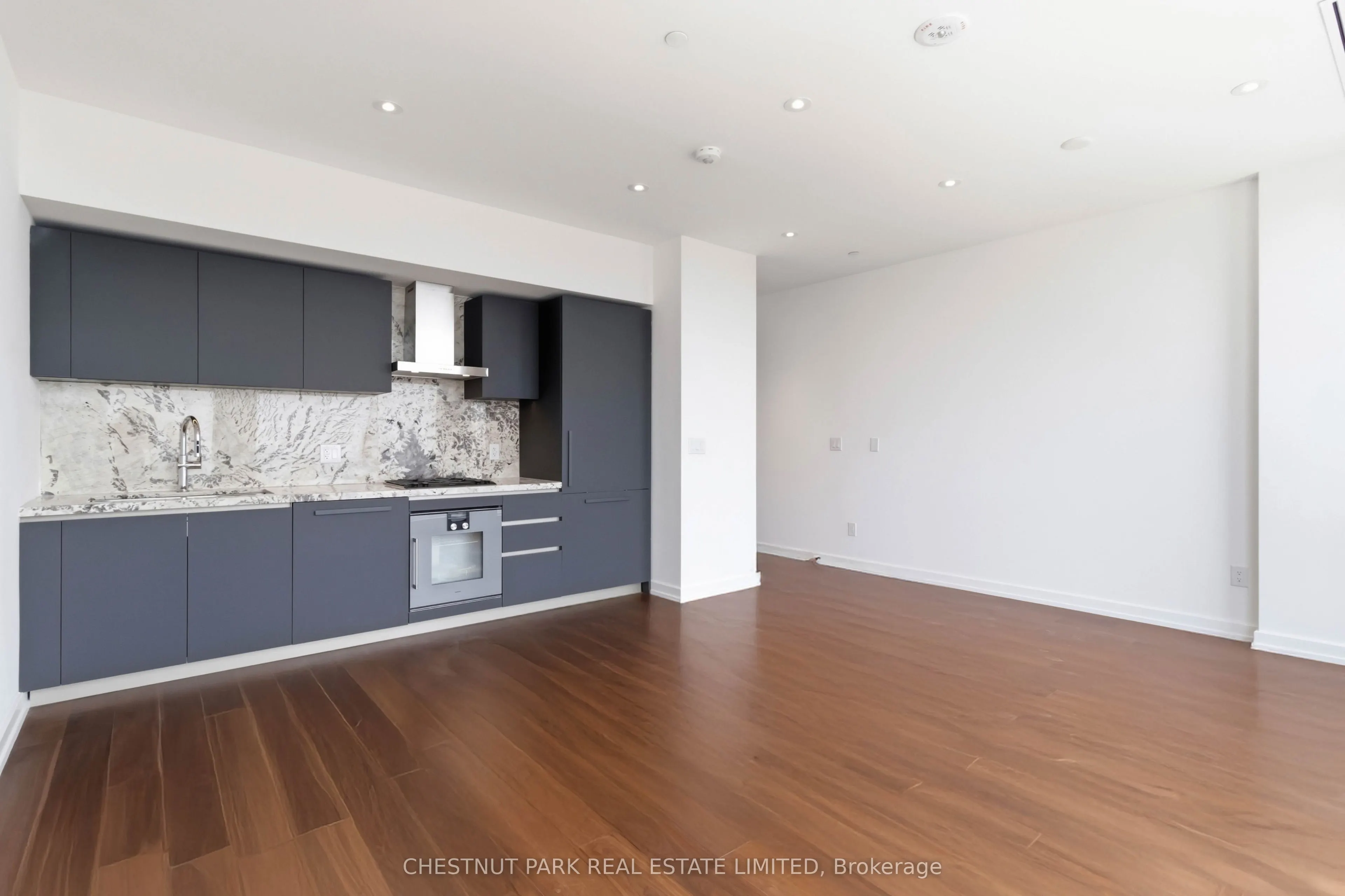 1315 Bay Street #3102