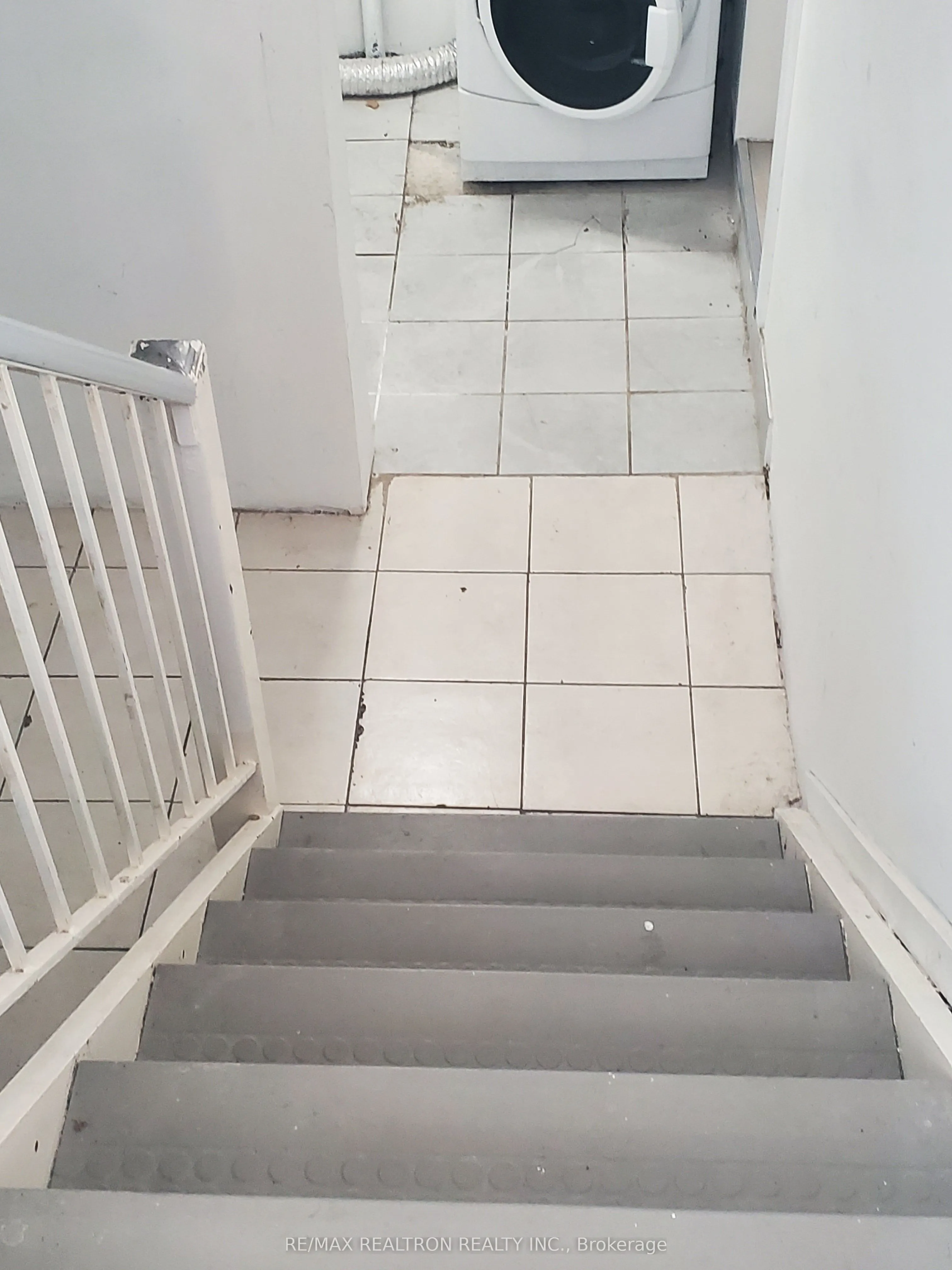 234 Wilmington Avenue ##1