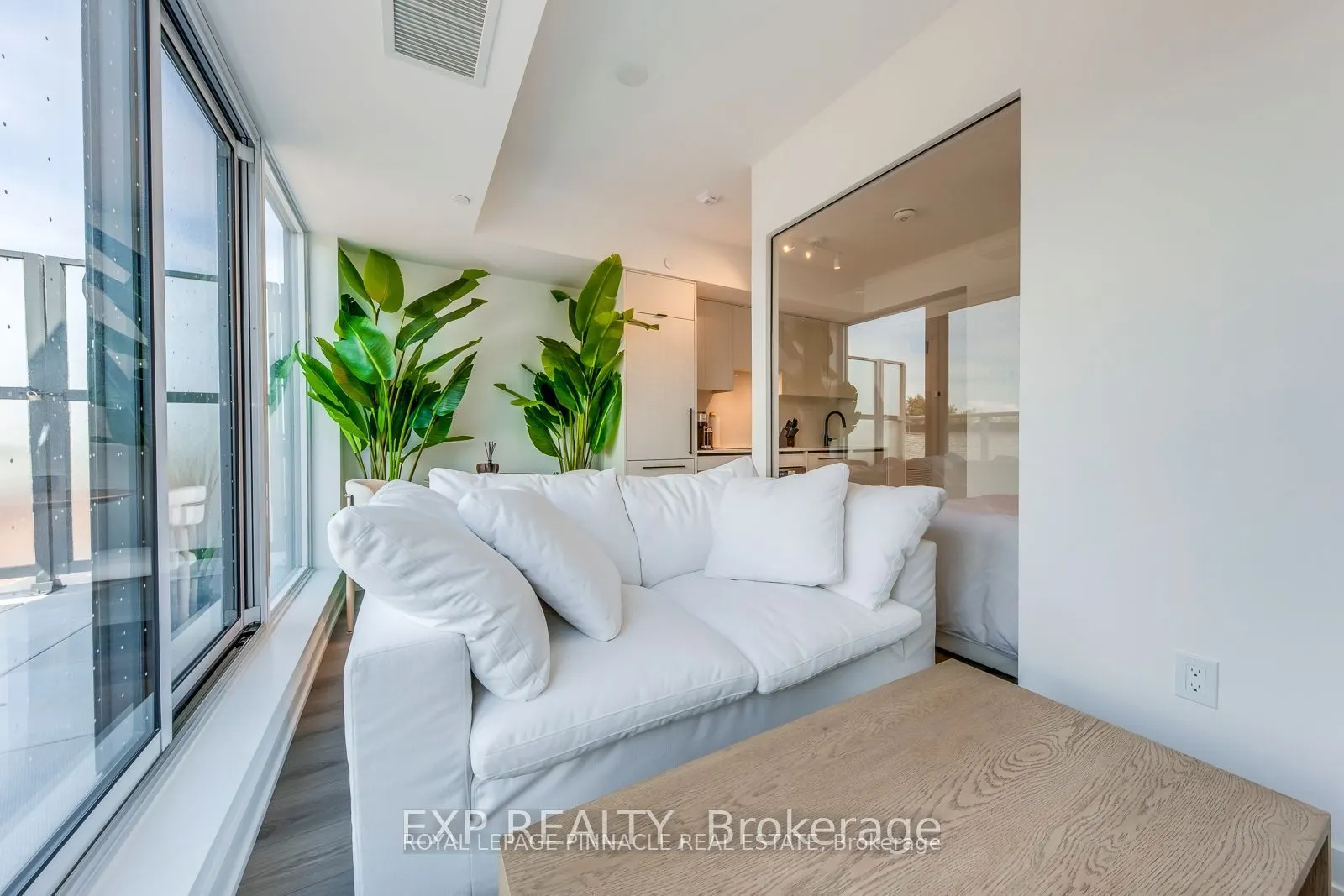 5 Lakeview Avenue #415