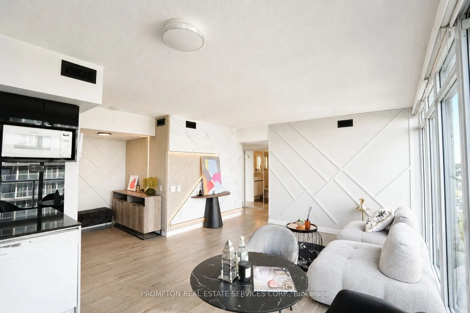 72 Esther Shiner Boulevard #717