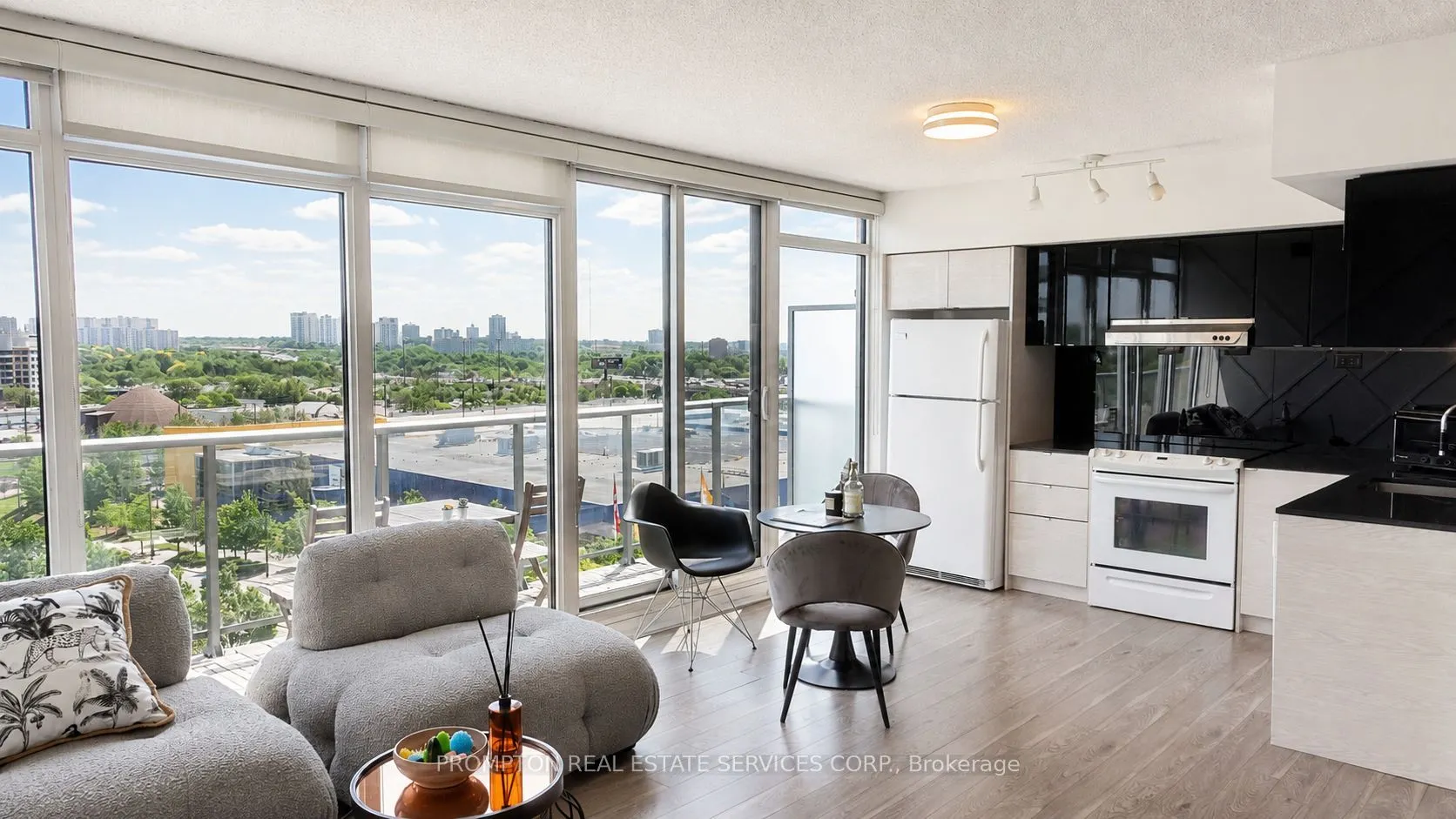 72 Esther Shiner Boulevard #717