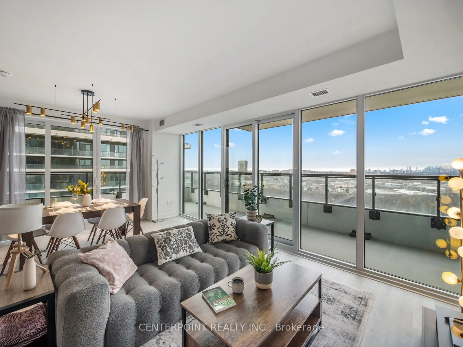 20 Inn On The Park Drive #2132