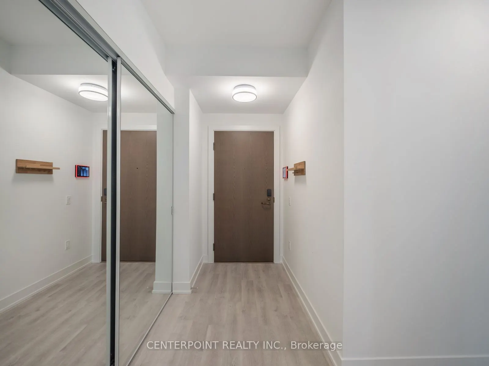 20 Inn On The Park Drive #2132