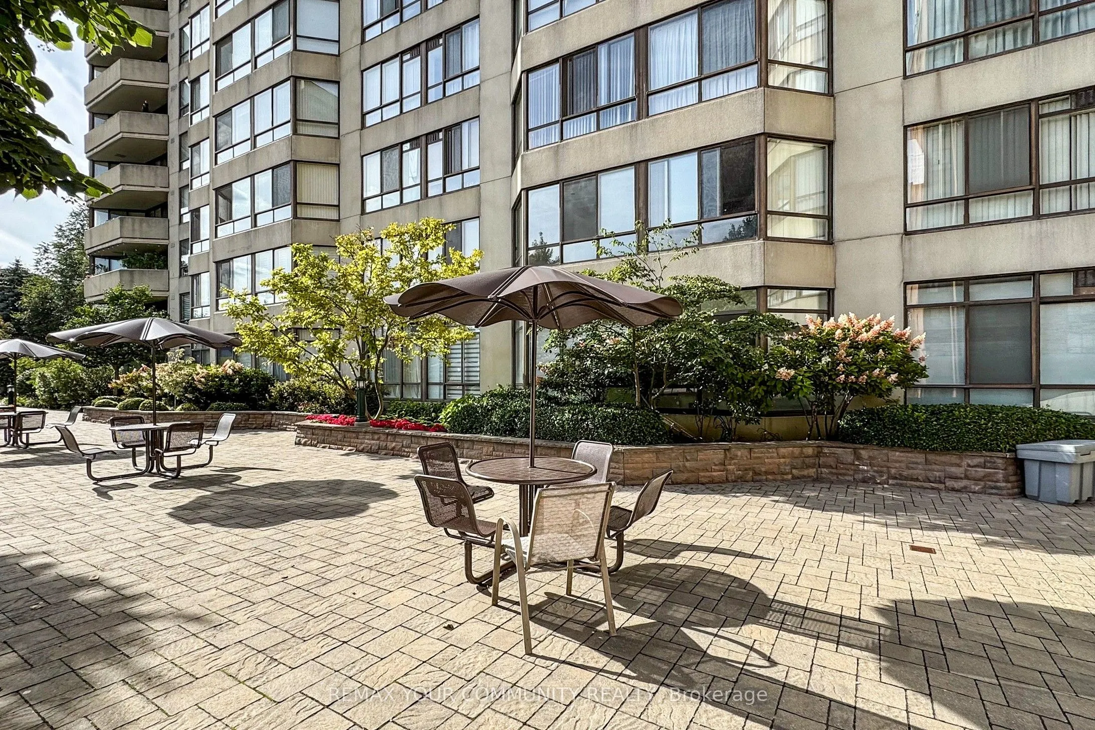 5444 Yonge Street #1609