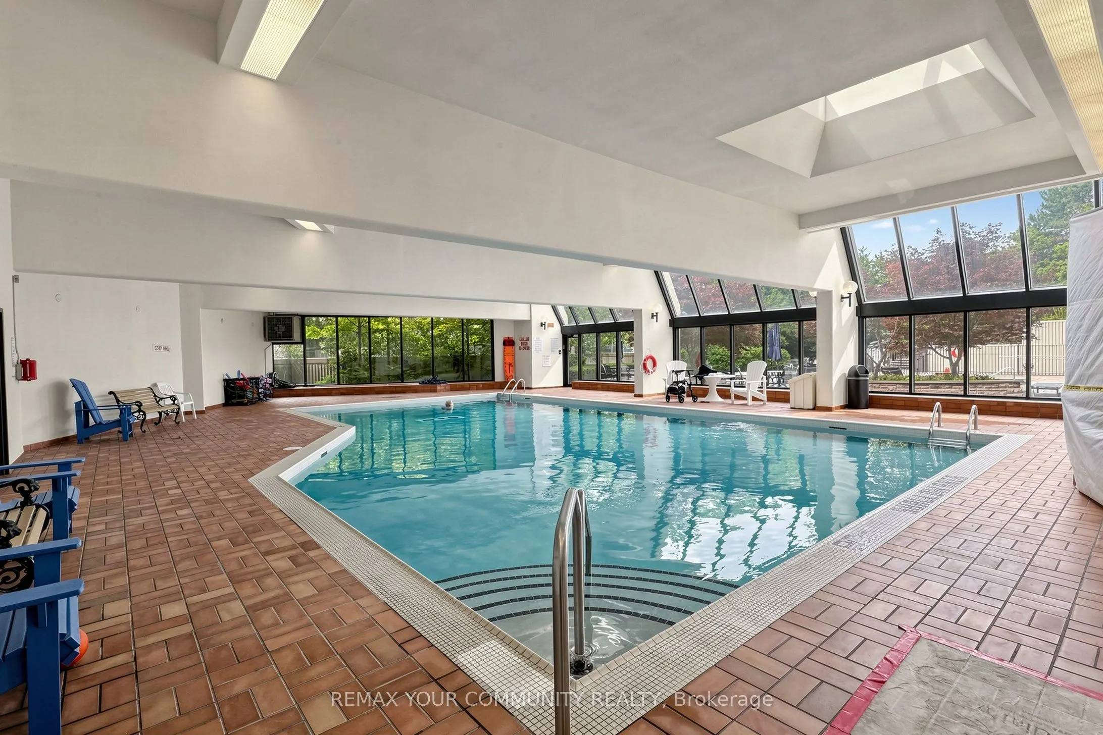 5444 Yonge Street #1609