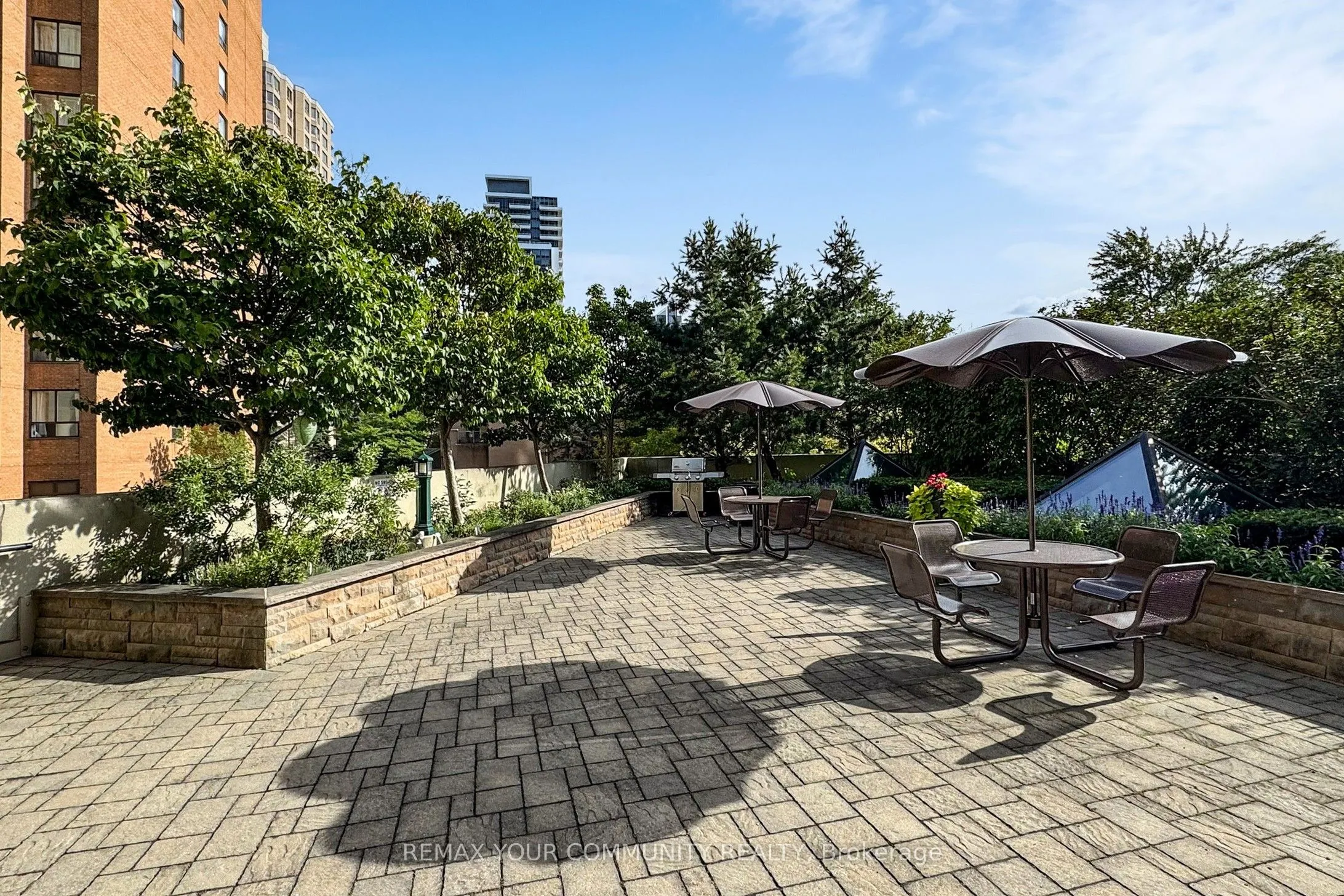 5444 Yonge Street #1609