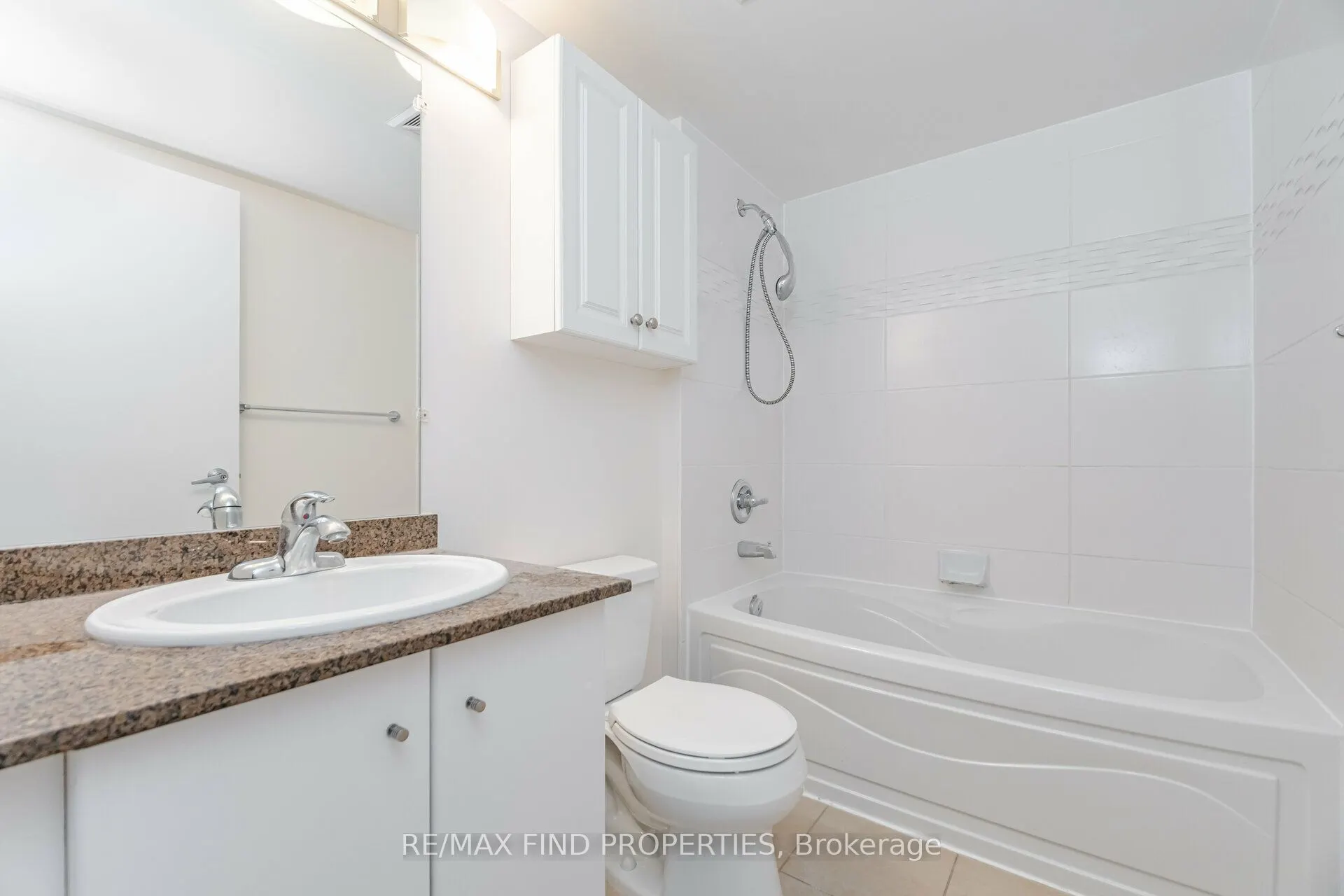 12 Yonge Street #1505