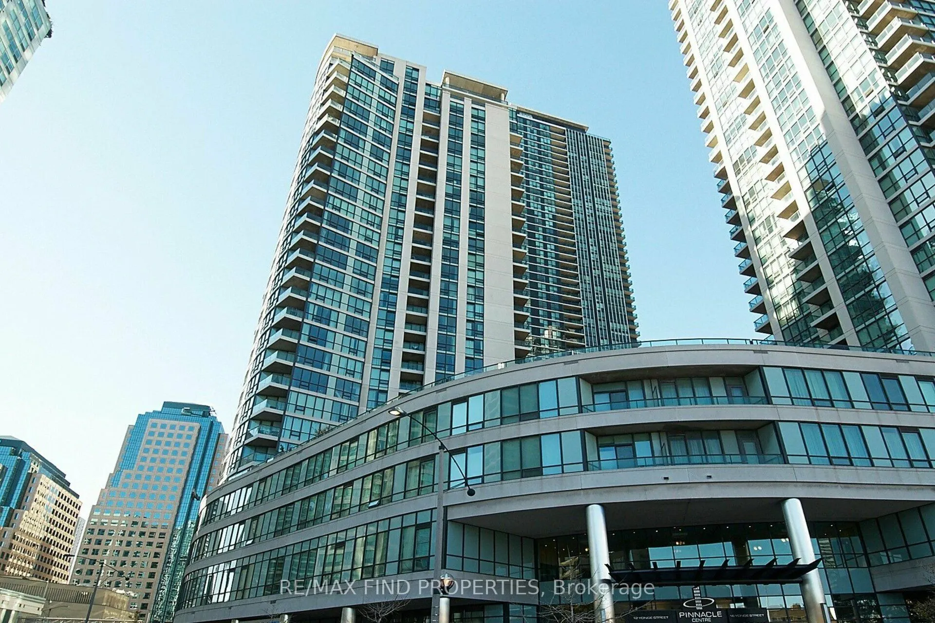 12 Yonge Street #1505