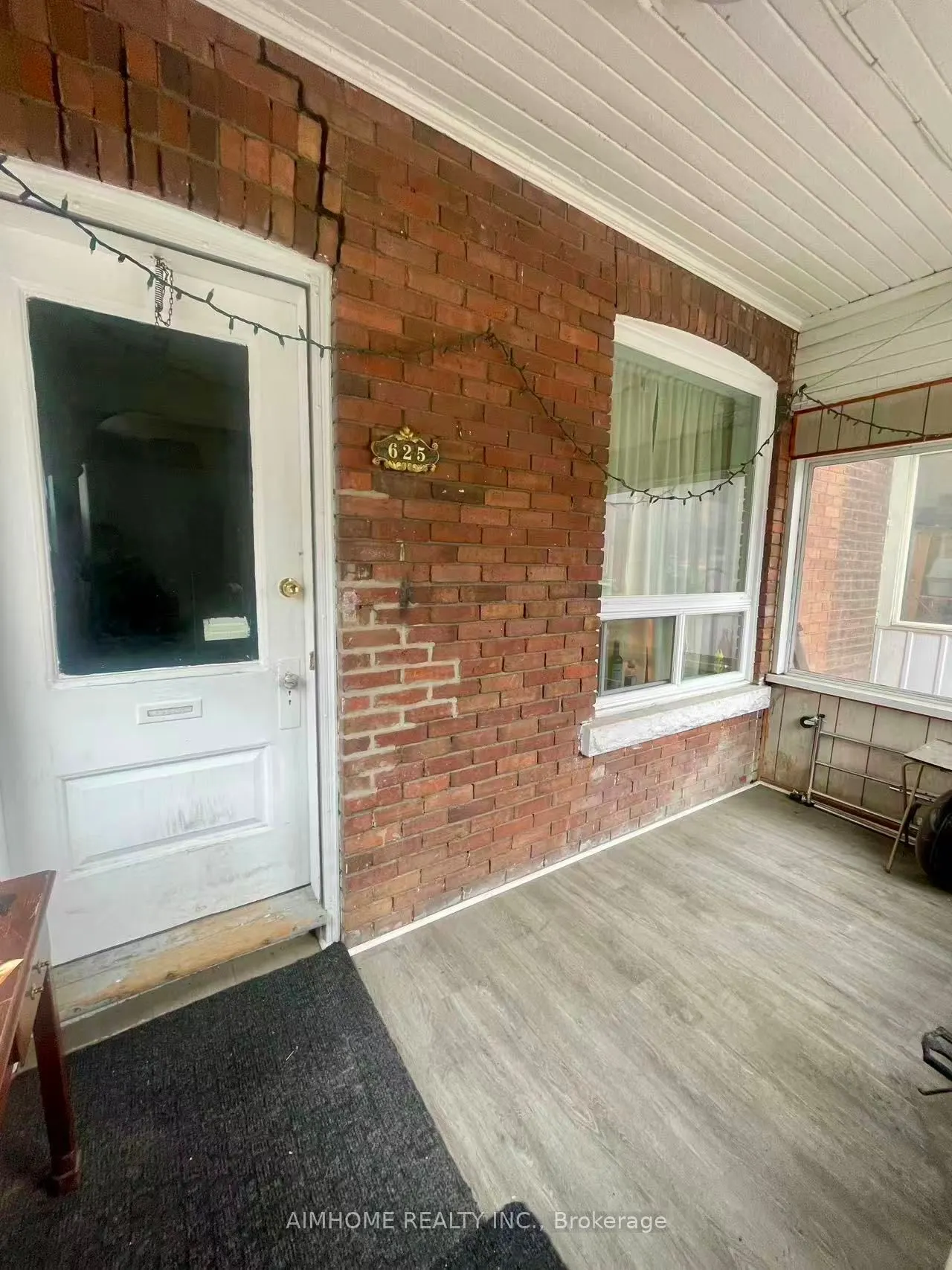 625 Bathurst Street
